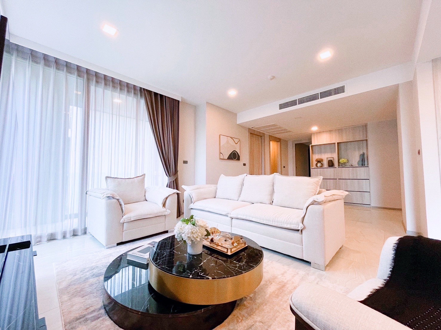 Sell with tenant til 5/10/27 3 Bedroom 150 sq.m Condo for Sale and Rent at FYNN Sukhumvit 31 near Asok Ideal for living and investment 