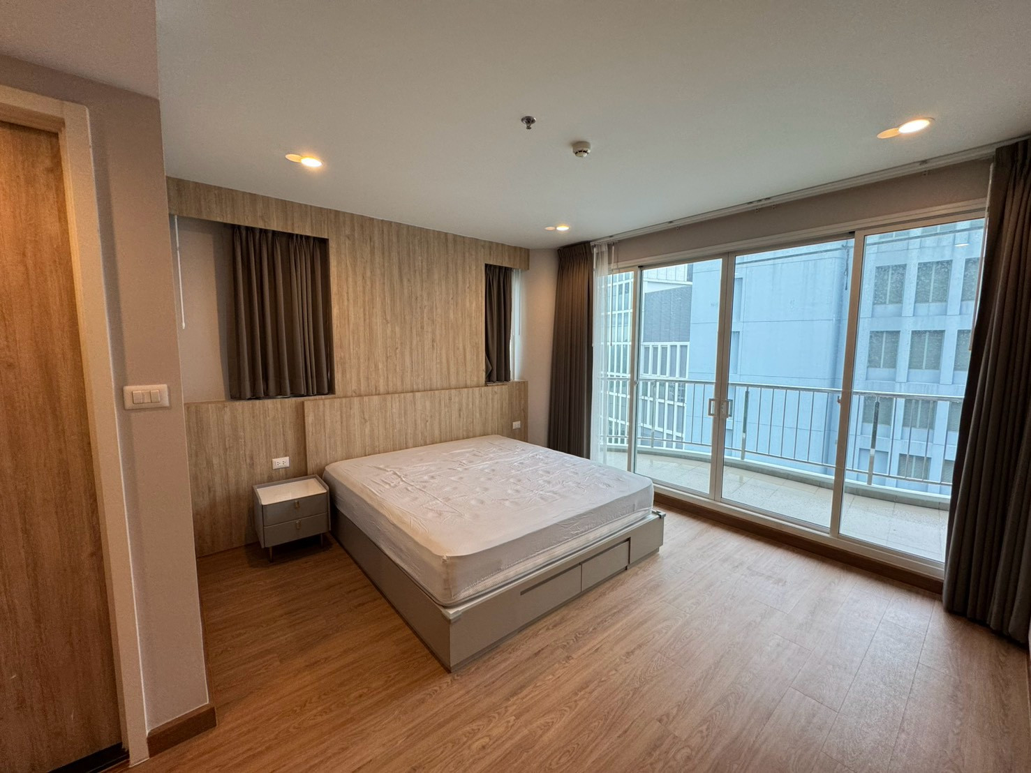 Urgent for rent!! Best price, corner room, ready to move in on 1 September 2026 / The central area is very beautiful✨Supalai Riva Grande Urgent for rent!! Best price, corner room, ready to move in on 1 September 2026 / The central area is very beautiful✨Supalai Riva Grande