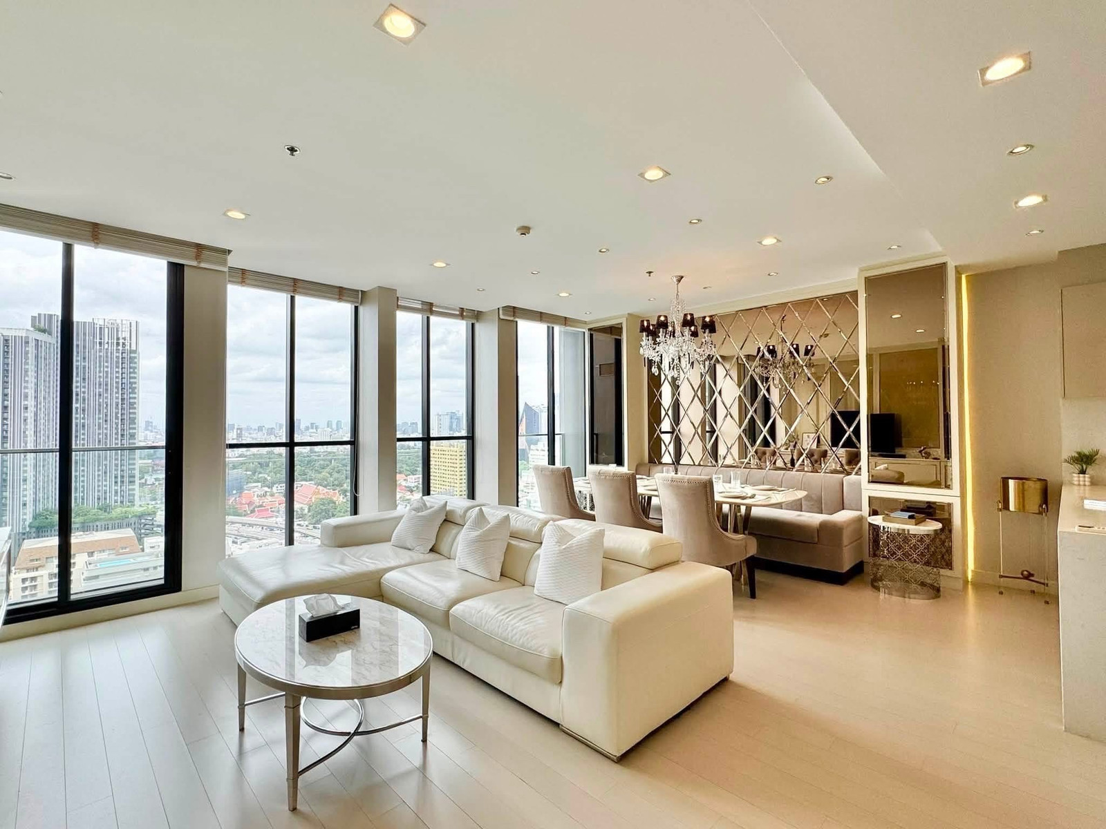 Noble Ploenchit* – 2 luxurious bedrooms, unobstructed city views! Brand new condition (Never rented before!) High floor, fully decorated. With 2 private elevators, able to go up and down the room directly 💸 120,000 baht/month (negotiable)
Noble Ploenchit* – 2 luxurious bedrooms, unobstructed city views! Brand new condition (Never rented before!) High floor, fully decorated. With 2 private elevators, able to go up and down the room directly 💸 120,000 baht/month (negotiable)