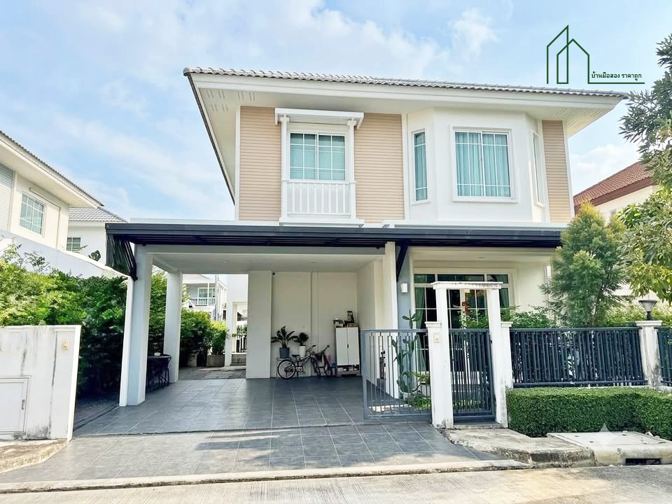 Single detached house, corner house, Chuan Chuen City, Watcharapol-Ramindra.