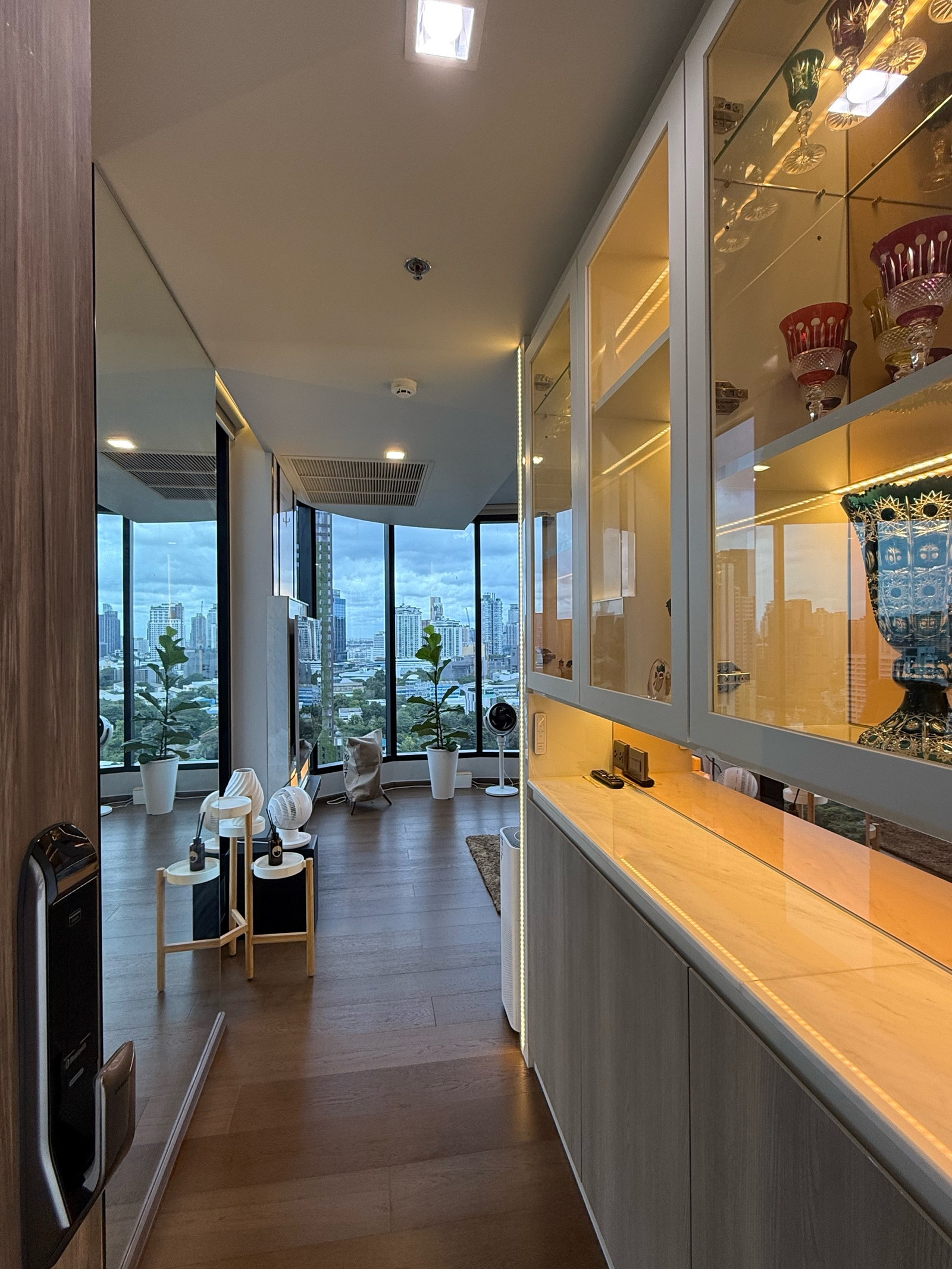 IdeoQ Sukhumvit 36 2 Bed Rooms 