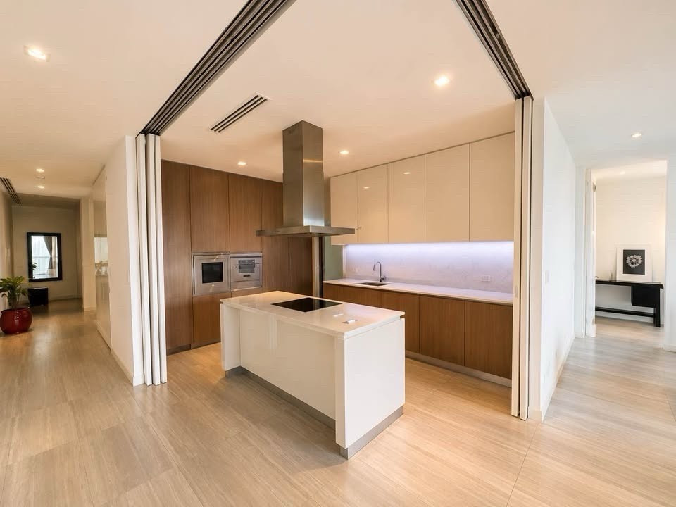185 RAJADAMRI | Ratchadamri | BTS Ratchadamri | 3 Bedrooms | 3 Bathrooms | 198 sq.m. | 21st Floor | 250,000/mo. – รูปที่ 4