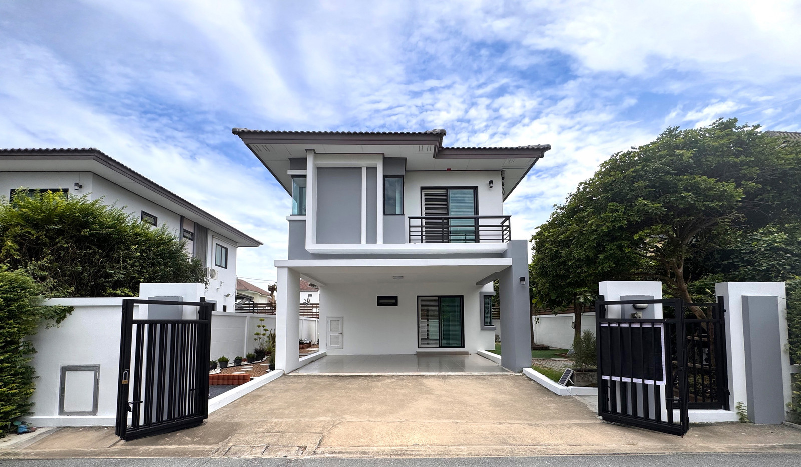 🎉House for sale, ready to move in, Grade A, Ratchapruek area, Nonthaburi 🏠Baan Fah Greenery🌿Lovely neighbors, peaceful and shady ❇️No one in the back of the house. At a special price 🎉💵 🎉House for sale, ready to move in, Grade A, Ratchapruek area, Nonthaburi 🏠Baan Fah Greenery🌿Lovely neighbors, peaceful and shady ❇️No one in the back of the house. At a special price 🎉💵