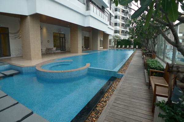 Urgent sell, don't miss!! Bright 24, large 1 bedroom in Sukhumvit 24, high privacy and luxury condo to live in Phromphong