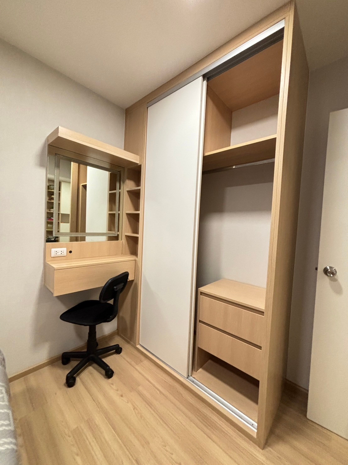 🏢ให้เช่า Plum Condo Mix แจ้งวัฒนะ เฟส 4 อาคาร C 36 ตรม. ตกแต่งครบ พร้อมเข้าอยู่ – รูปที่ 4
