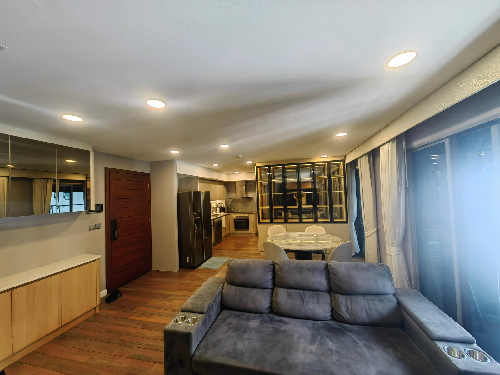 Condo for rent SYNC NATURE SIAM 3 bedrooms, Soi Kasemsan 3 Opposite the National Stadium, near BTS National Stadium. Condo for rent SYNC NATURE SIAM 3 bedrooms, Soi Kasemsan 3 Opposite the National Stadium, near BTS National Stadium.