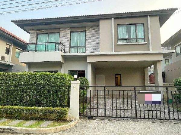 2-story detached house for rent, Life Bangkok Boulevard Wongwaen - Rama 9 project, air conditioned, fully furnished, 4 bedrooms, 3 bathrooms, rental price 45,000 baht per month.