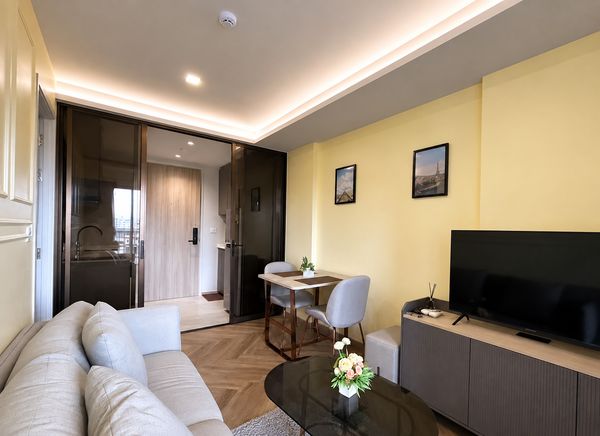 Chapter Thonglor 25 - 1 Bed 35 sq.m Please Add Line ID @806qphgn o8415o5483