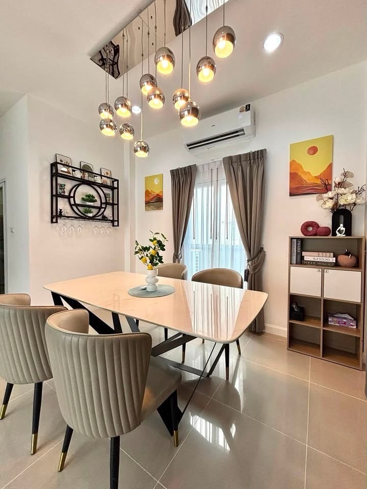 Single house for rent Next to Robinson Department Store Near Suvarnabhumi Airport Single house for rent Next to Robinson Department Store Near Suvarnabhumi Airport