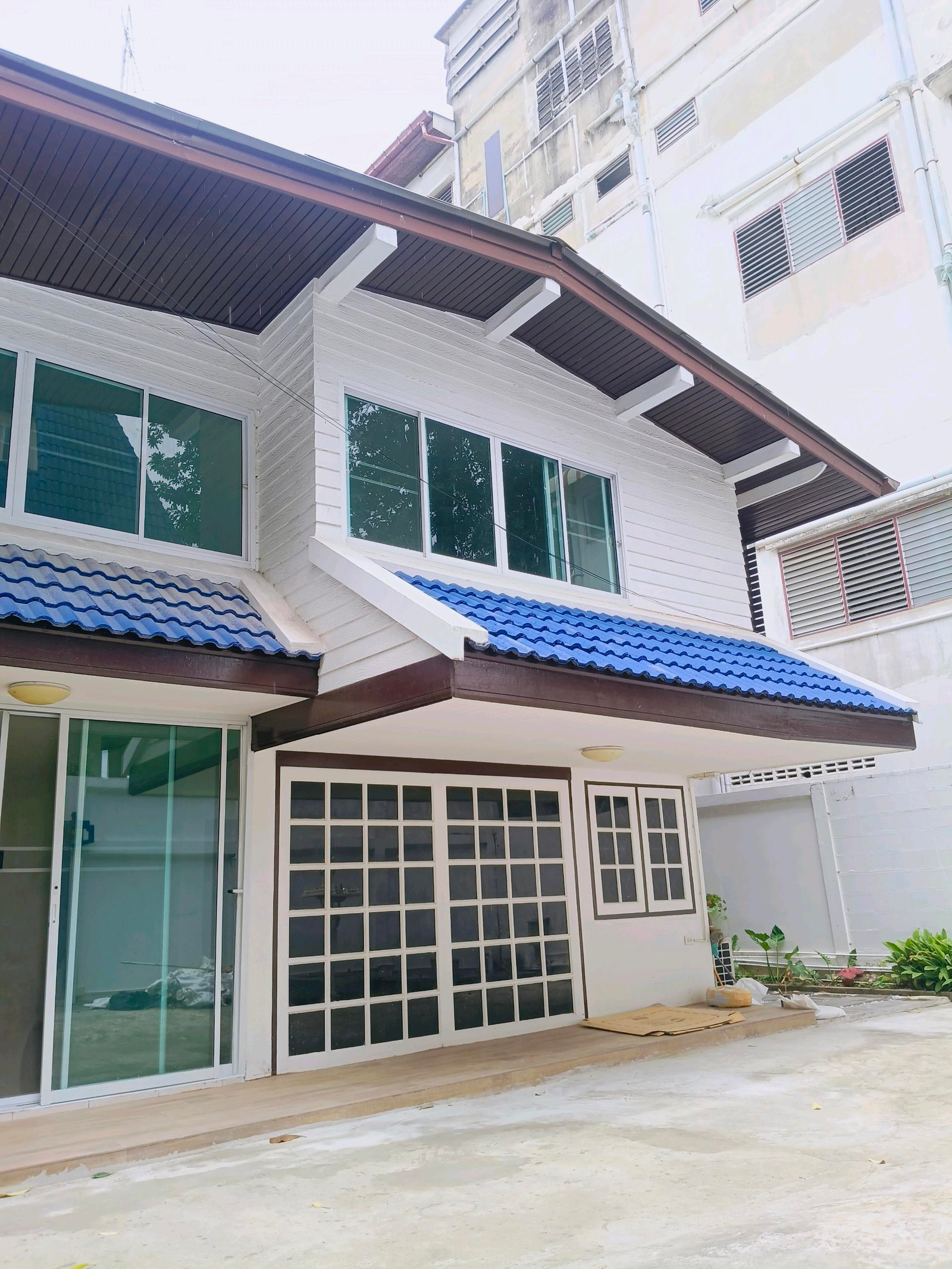 ให้เช่าบ้านอโศกสุขุมวิท16 – รูปที่ 2