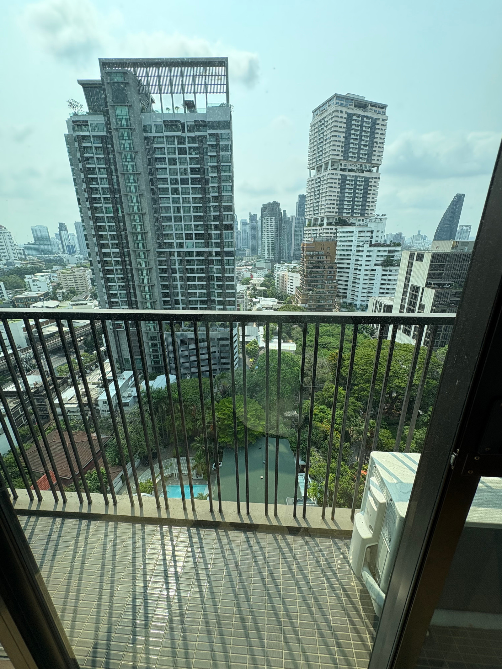 18th Floor, Beautiful View! Condo for Rent at Noble Refine – 68.85 sq.m., 2 Bedrooms, 2 Bathrooms! Near The Emporium and BTS Phrom Phong! Urgent! 18th Floor, Beautiful View! Condo for Rent at Noble Refine – 68.85 sq.m., 2 Bedrooms, 2 Bathrooms! Near The Emporium and BTS Phrom Phong! Urgent!