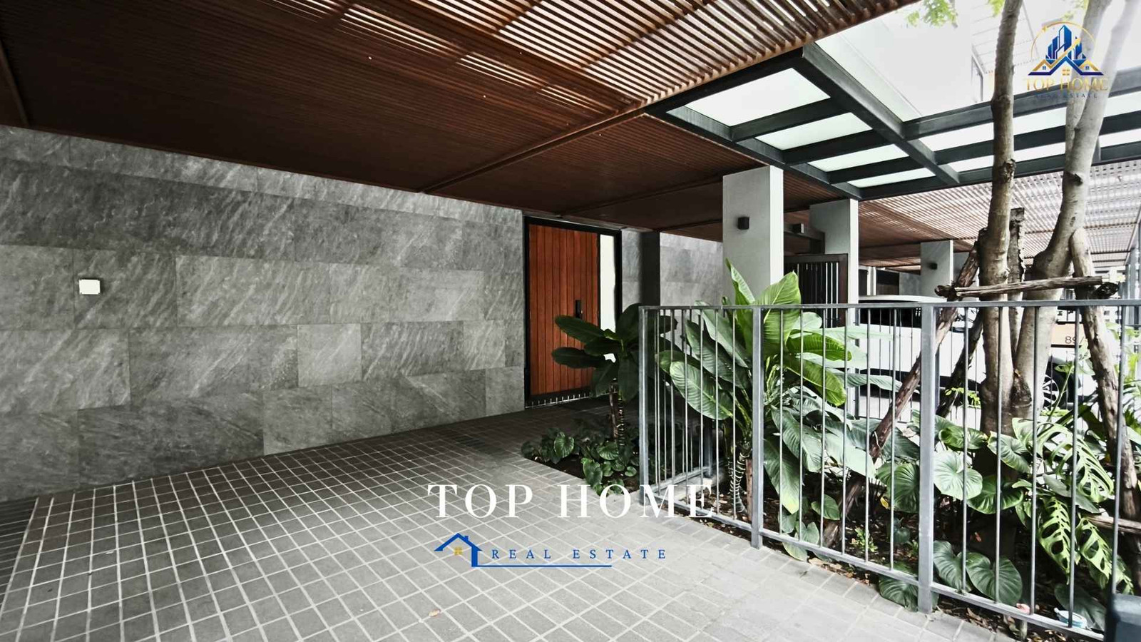 🔥 ขายด่วน! SUPER LUXURY MODERN TROPICAL HOUSE | บ้านบ้าน วิภาวดี 20 🔥 ✨“บ้านหรูที่ให้คุณสร้าง Masterpiece ในแบบของตัวเอง” 🏡 พื้นที่ใช้สอย 620 ตร.ม. | ที่ดิน 88.70 ตร.ว. – รูปที่ 3