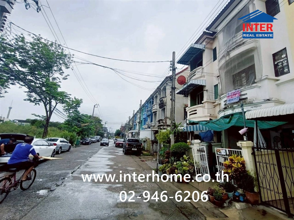 ทาวน์เฮ้าส์ 3 ชั้น 17 ตร.ว. หมู่บ้านรังสิยา รามอินทรา74 ใกล้แม็คโครรามอินทรา ซอยรามอินทรา74 ถนนรามอินทรา ถนนซอยรามอินทรา74 เขตคันนายาว กรุงเทพมหานคร  – รูปที่ 4