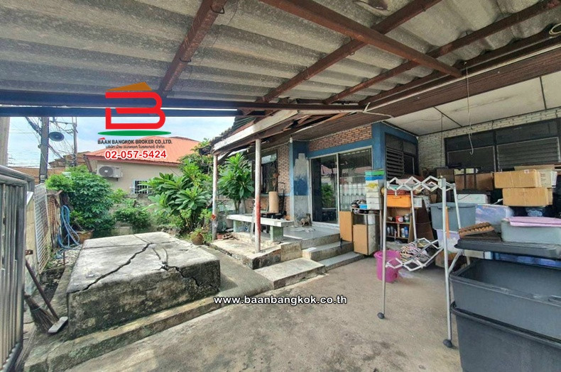 ที่ดินพร้อมบ้านเดี่ยว ชั้นเดียว เนื้อที่ 54 ตร.ว. หมู่บ้านคงหิรัญ ซอยรามอินทรา 49 ถนนรามอินทรา แขวงท่าแร้ง เขตบางเขน – รูปที่ 3