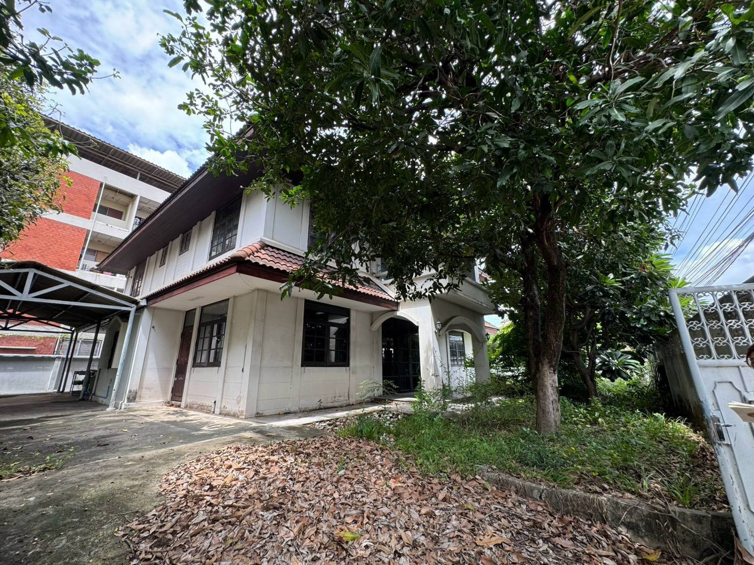 ขายบ้านเดี่ยว 2 ชั้น ใกล้ MRT สายสีส้ม สถานีรามคำแหง เพียง 3 นาที (N.2309) ขายบ้านเดี่ยว 2 ชั้น ใกล้ MRT สายสีส้ม สถานีรามคำแหง เพียง 3 นาที (N.2309)