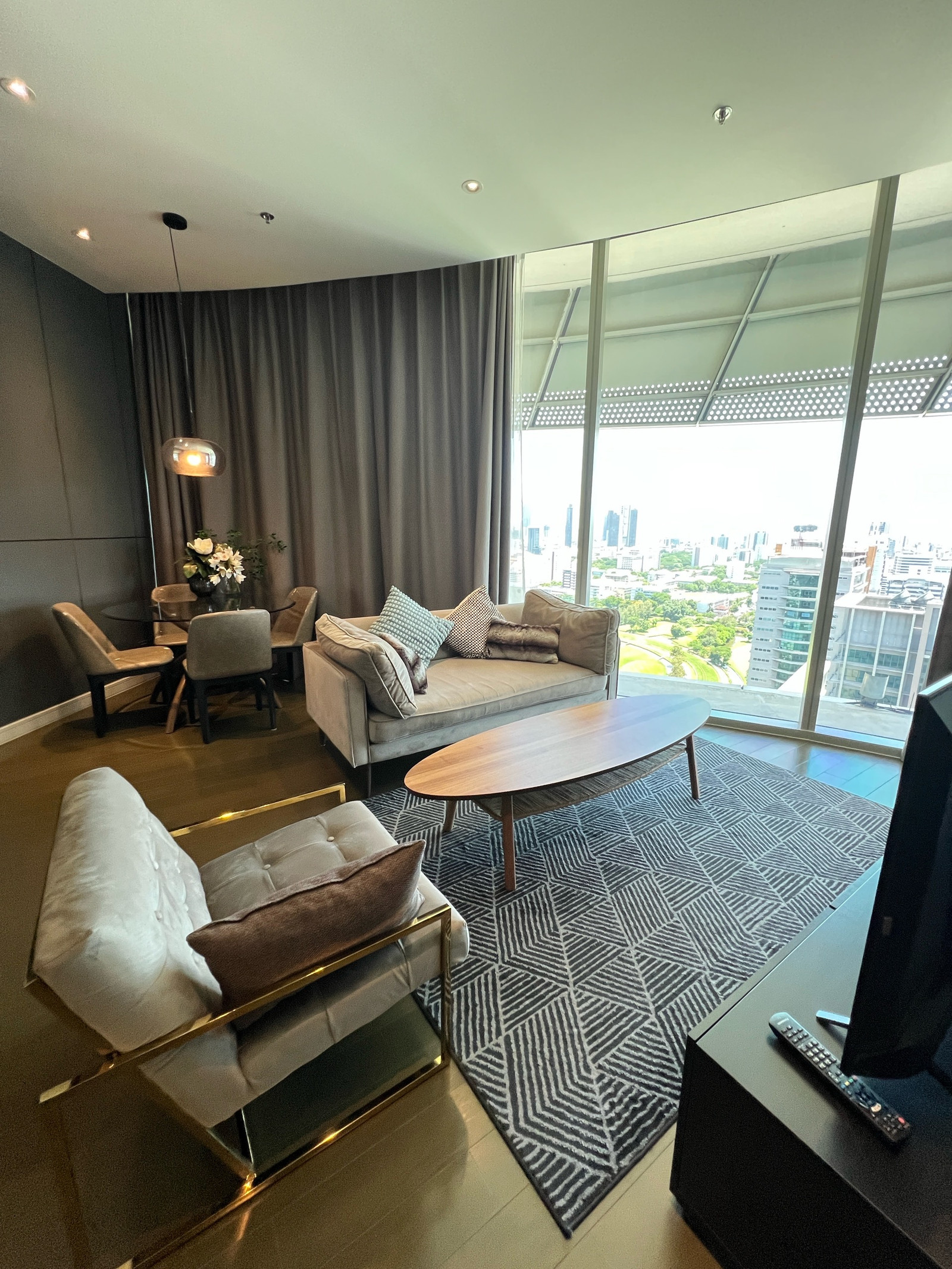 แมกโนเลีย ราชดำริ 2ห้องนอน วิวสวย ชั้นสูง – รูปที่ 2