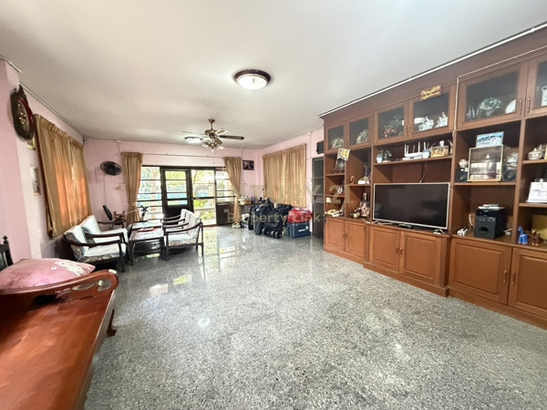 Rare Find! 102 Sq.W. Detached House @ Ratchawithi Soi 2 | Prime City Land No.59-HH-69030 – รูปที่ 2