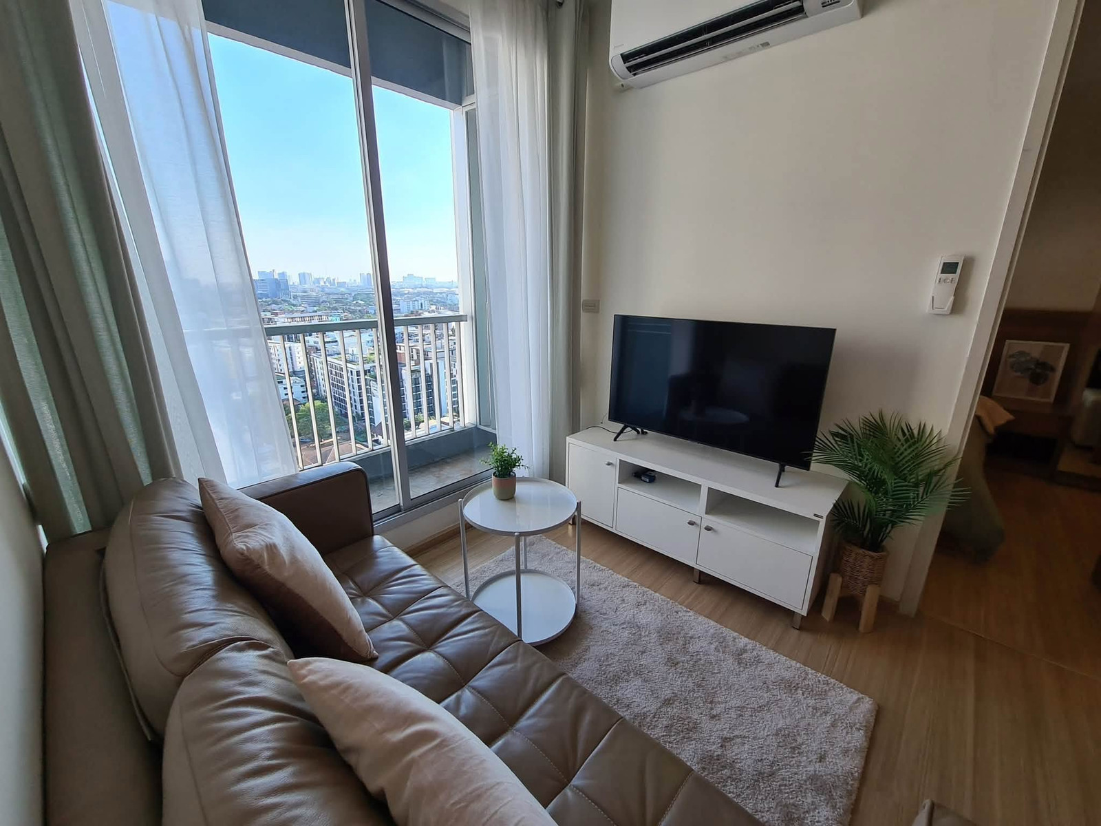 Rhythm Sukhumvit 50 😎Beautiful room with everything. Ready to move in 🤩 Rhythm Sukhumvit 50 😎Beautiful room with everything. Ready to move in 🤩