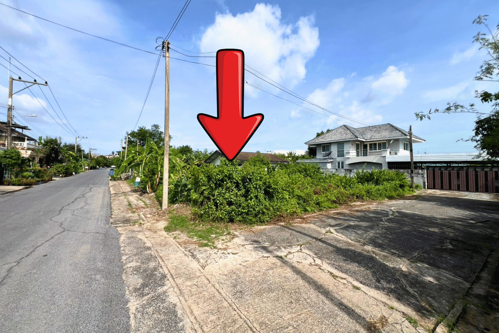 LAND FOR SALE | Lam Luk Ka Soi 11 | 87 sq.wah | 2 Title Deeds LAND FOR SALE | Lam Luk Ka Soi 11 | 87 sq.wah | 2 Title Deeds