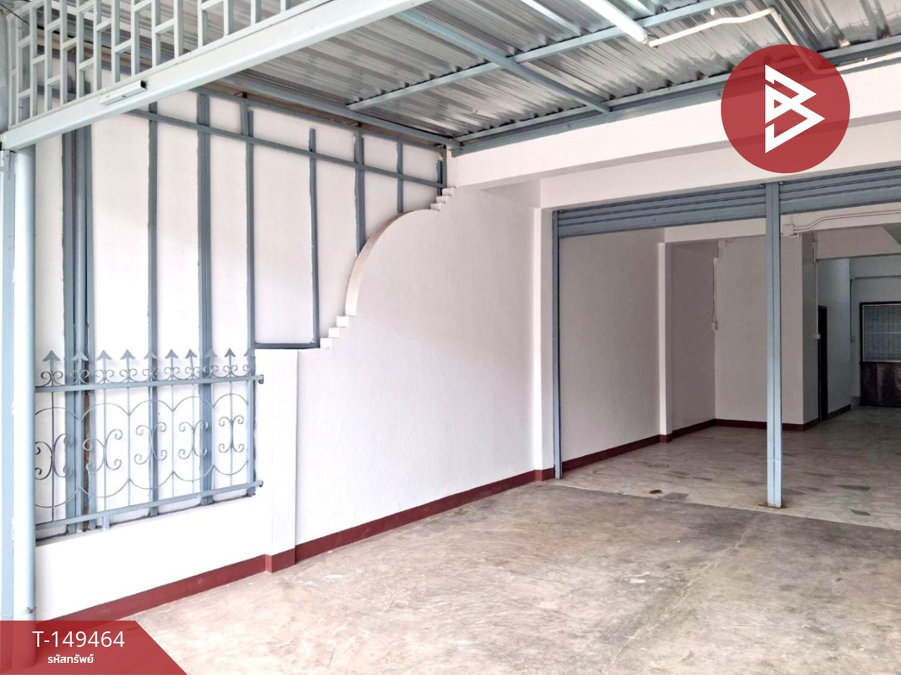 Urgent sale townhouse, Tha Sao, Uttaradit, good location, newly renovated, near Khlong Pho fresh market. – รูปที่ 4