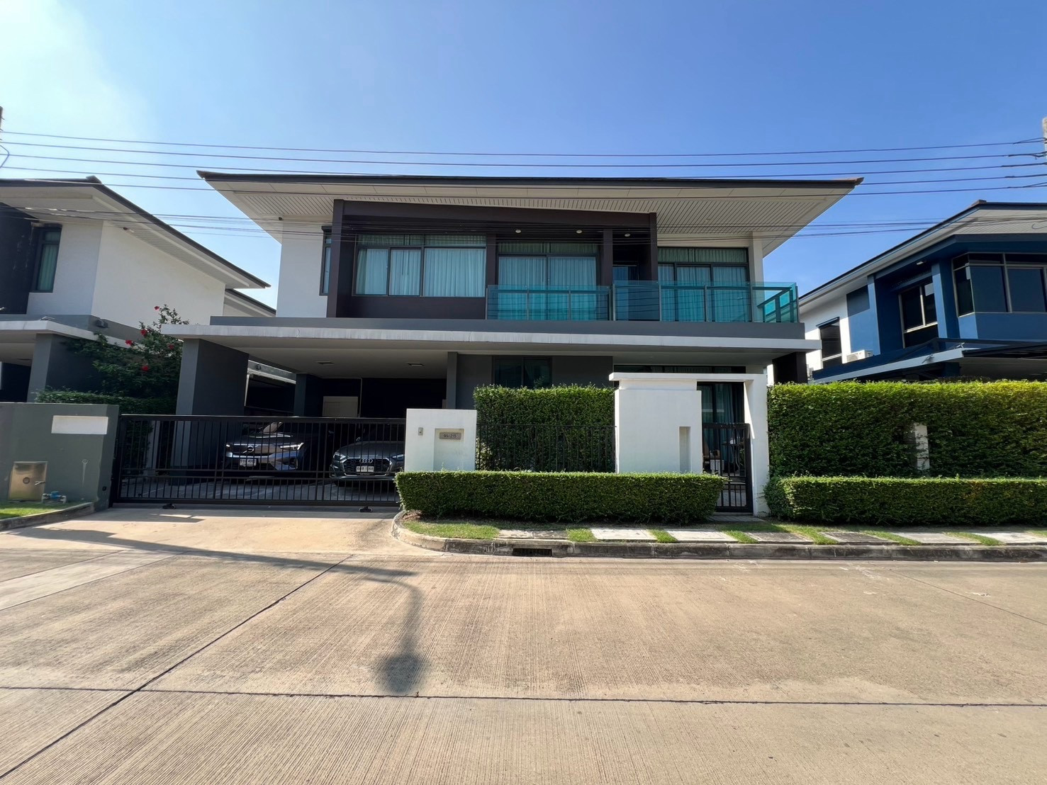 🏡 ให้เช่าเศรษฐสิริ กรุงเทพกรีฑา 4นอน 4น้ำ เฟอร์ครบ 120K/เดือน ✨ ลูกเจี๊ยบ 065-536-5165 🏡 ให้เช่าเศรษฐสิริ กรุงเทพกรีฑา 4นอน 4น้ำ เฟอร์ครบ 120K/เดือน ✨ ลูกเจี๊ยบ 065-536-5165