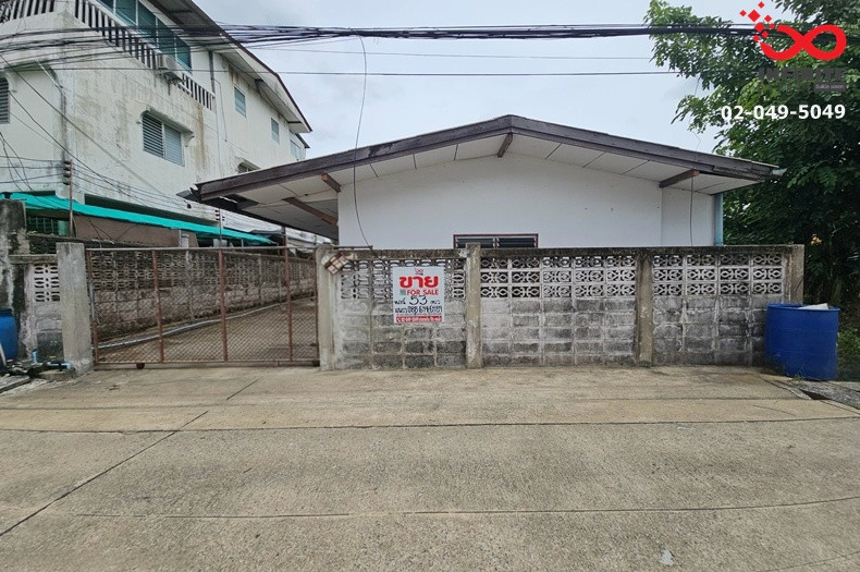 Land 53 sq m., Soi Chamon 20 Kh, Khu Khot, Lam Luk Ka, with one-story house, near BTS Khu Khot. Land 53 sq m., Soi Chamon 20 Kh, Khu Khot, Lam Luk Ka, with one-story house, near BTS Khu Khot.
