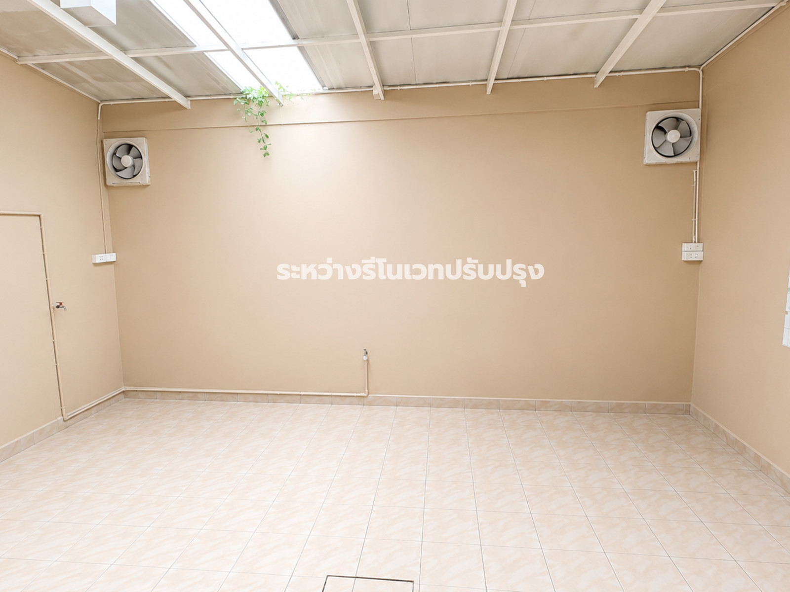 ทาวน์เฮ้าส์ 2 ชั้น 4 นอน 21.1 วา ม.พลีโน่ รามอินทรา – วงเเหวน ต่อเติมโรงจอดรถ +ต่อเติมครัว ใกล้ แฟชั่นไอส์แลนด์ รถไฟฟ้าสายสีชมพู อยู่ระหว่างรีโนเวท – รูปที่ 4