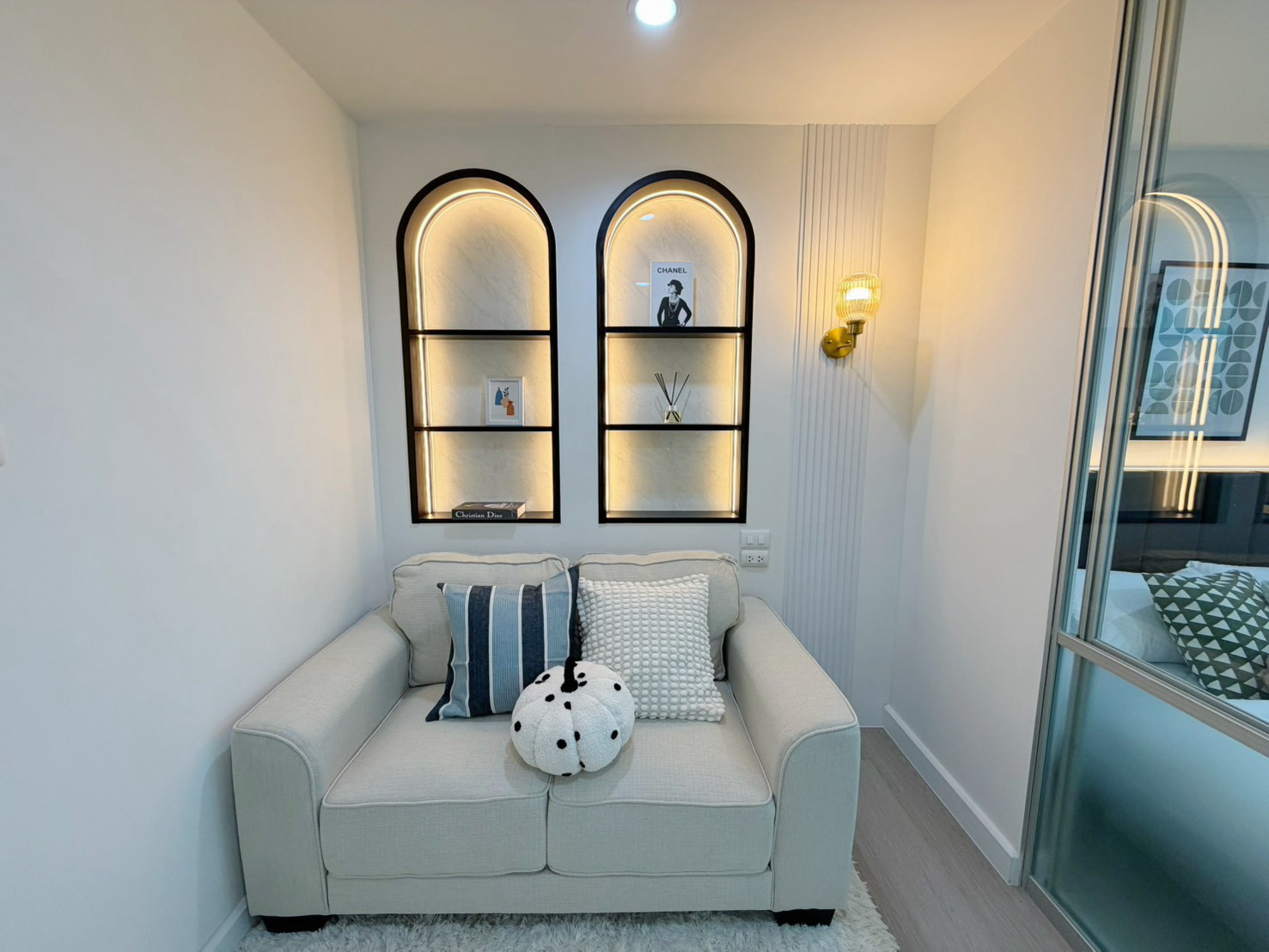 K-7179 Beautiful room, newly decorated room ✨️ Ready to move in, for sale LPN Park Nawamin - Sri Burapha, near The mall Bang Kapi.