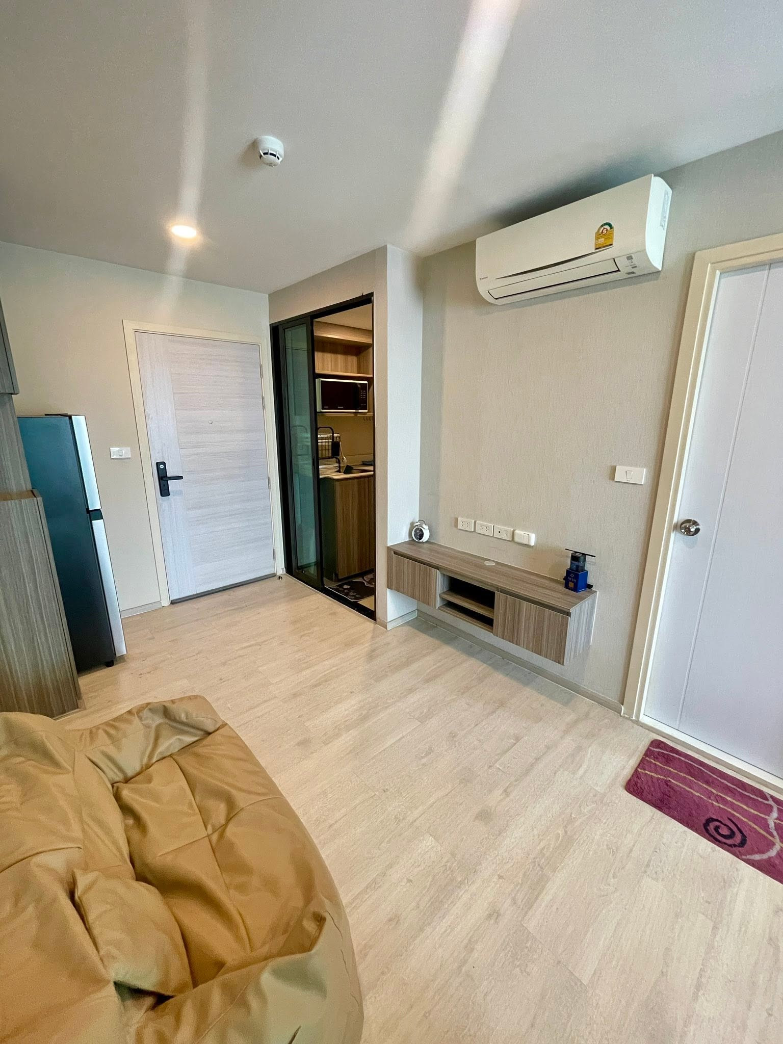 ✨ Urgent sale! Condo in angelic condition The lives there himself. Never rented out ✨ ✨ Urgent sale! Condo in angelic condition The lives there himself. Never rented out ✨