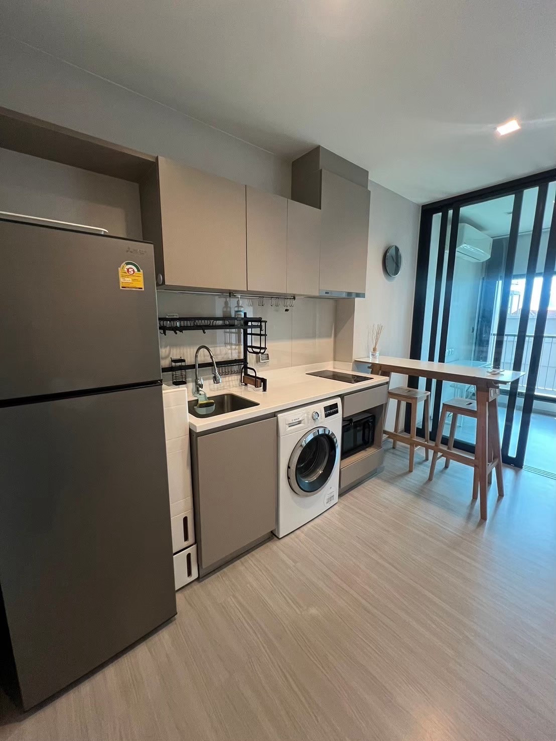 Life Sukhumvit 62 มีห้องทำงาน ใกล้ BTS บางจาก Life Sukhumvit 62 มีห้องทำงาน ใกล้ BTS บางจาก