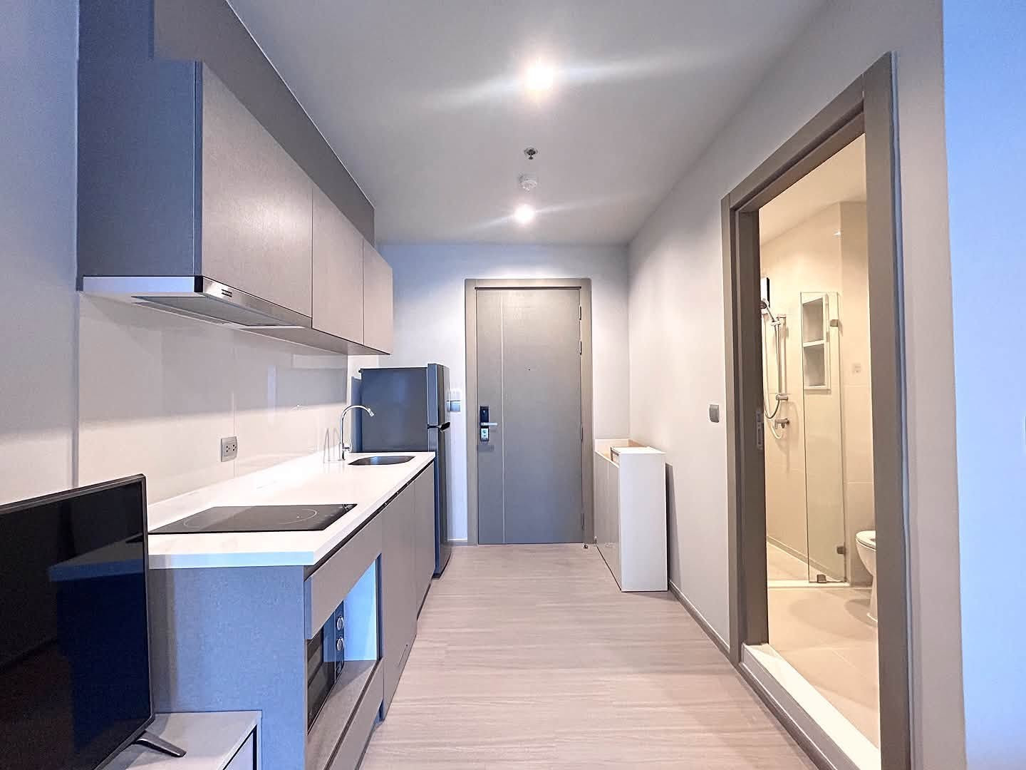 LIFE ASOKE - RAMA9 | RAMA9 | MRT RAMA9 Studio | 1 Bathroom | 26 sq.m. | 18,000/mo. – รูปที่ 2