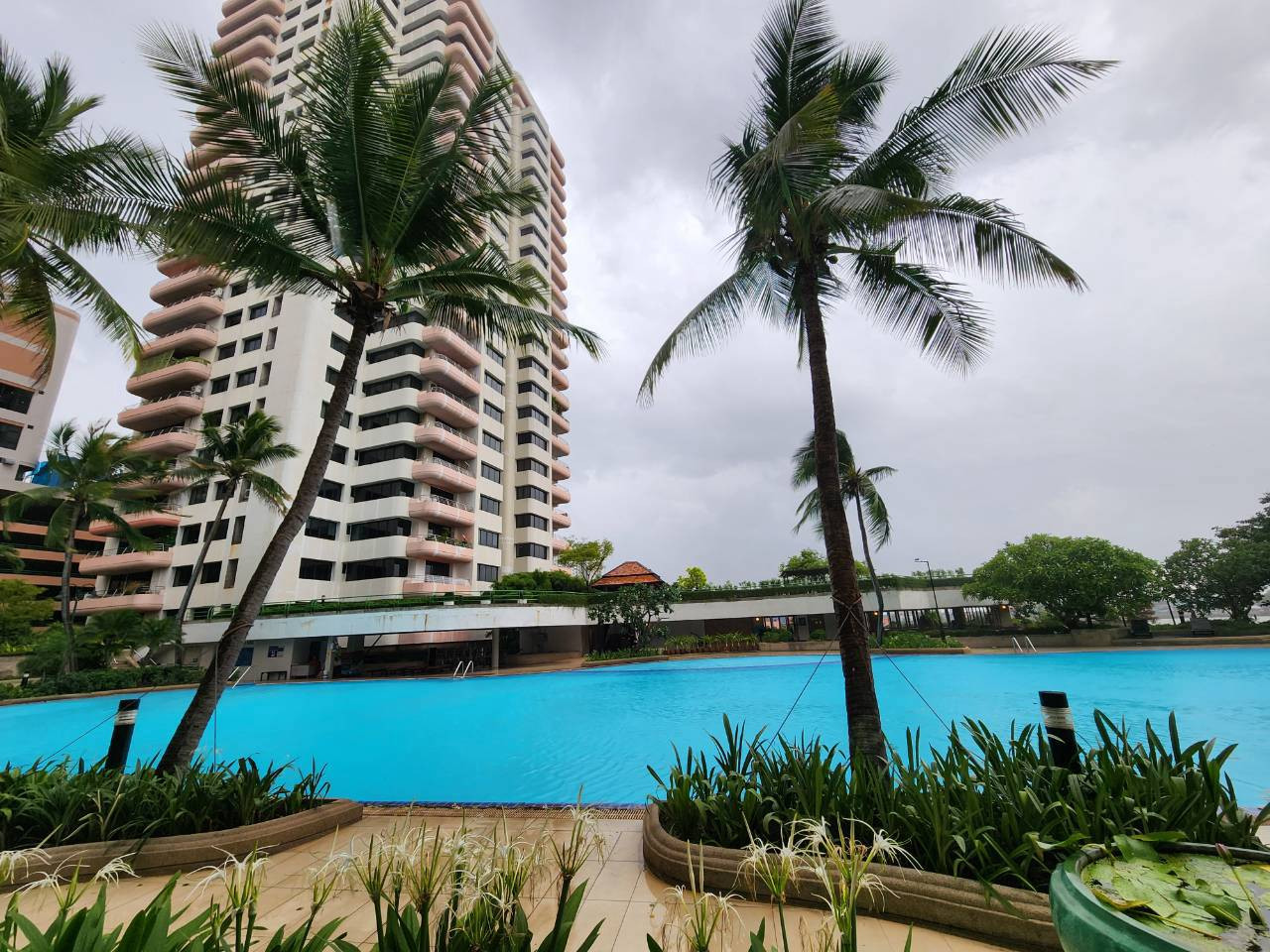คอนโดห้องใหญ่ วิวแม่น้ำเจ้าพระยา! ขาย Riverine Place Condominium (141.43 ตร.ม.) เพียง 8.74 ล้านบาท – รูปที่ 4