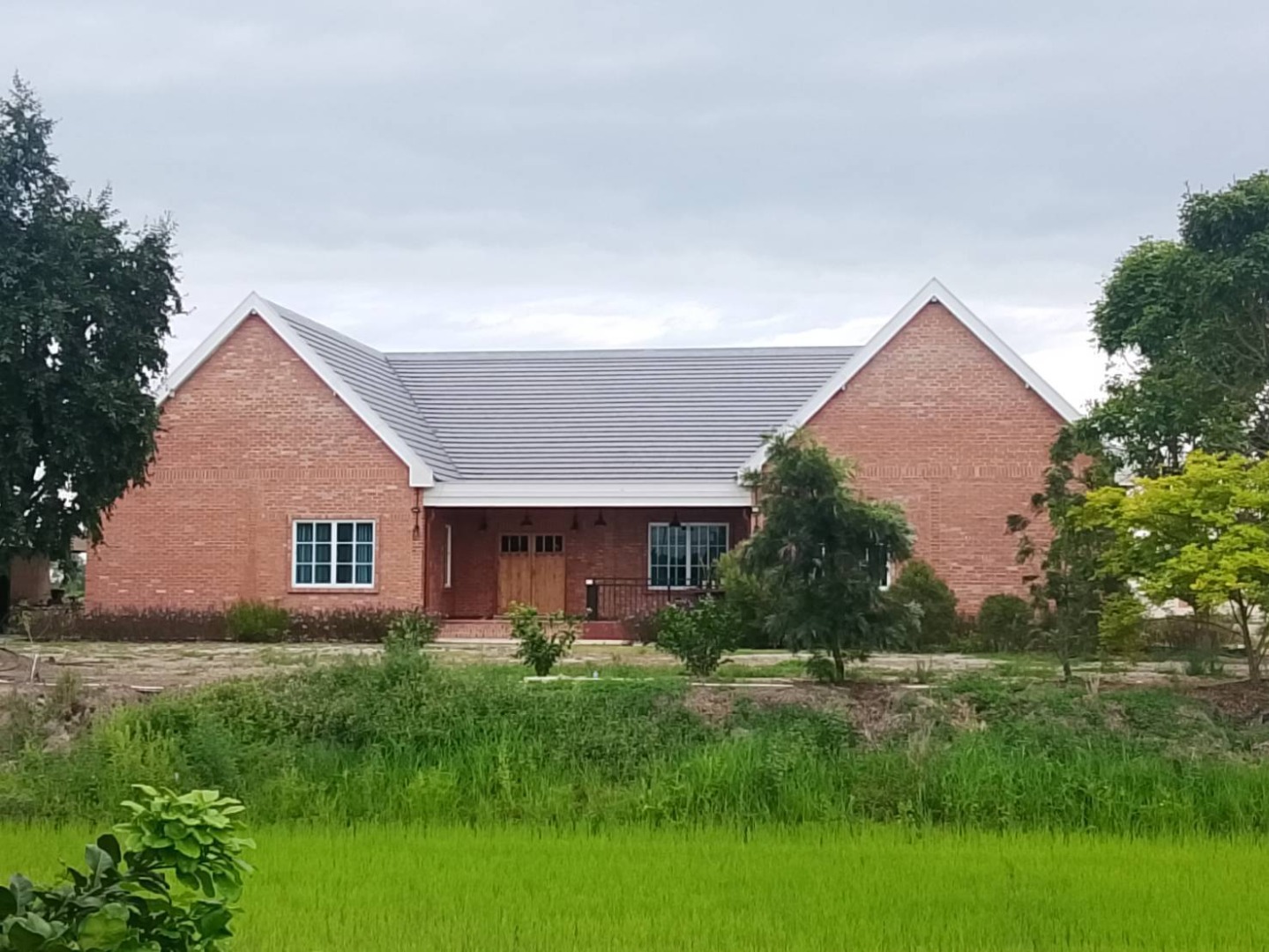 🏡 บ้านพร้อมที่ดิน 14 ไร่ 2 งาน 49.4 ตร.ว. ติดถนน 4 เลน อุทัยธานี | 📍 ทำเลติดถนนสาย 333 อุทัยธานี–หนองฉาง 🏡 บ้านพร้อมที่ดิน 14 ไร่ 2 งาน 49.4 ตร.ว. ติดถนน 4 เลน อุทัยธานี | 📍 ทำเลติดถนนสาย 333 อุทัยธานี–หนองฉาง