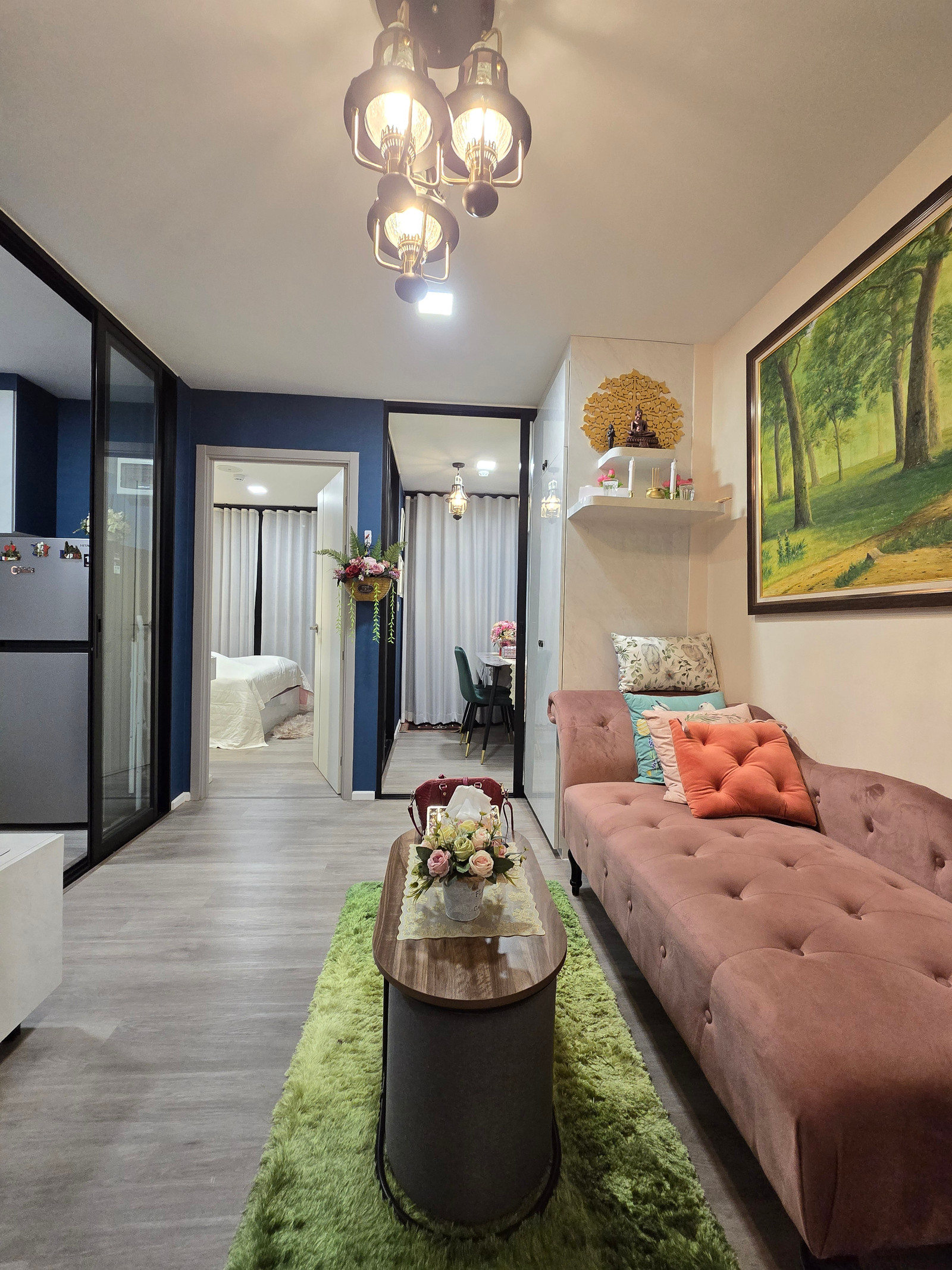 Atmoz Portrait Srisamarn 👉For rent 13,000 baht, large room 33 sq m. 👉Building B, 6th floor, room ready to move in 👉Near the Ministry of Defense Srisamarn Near Robinson Srisamarn Department Store