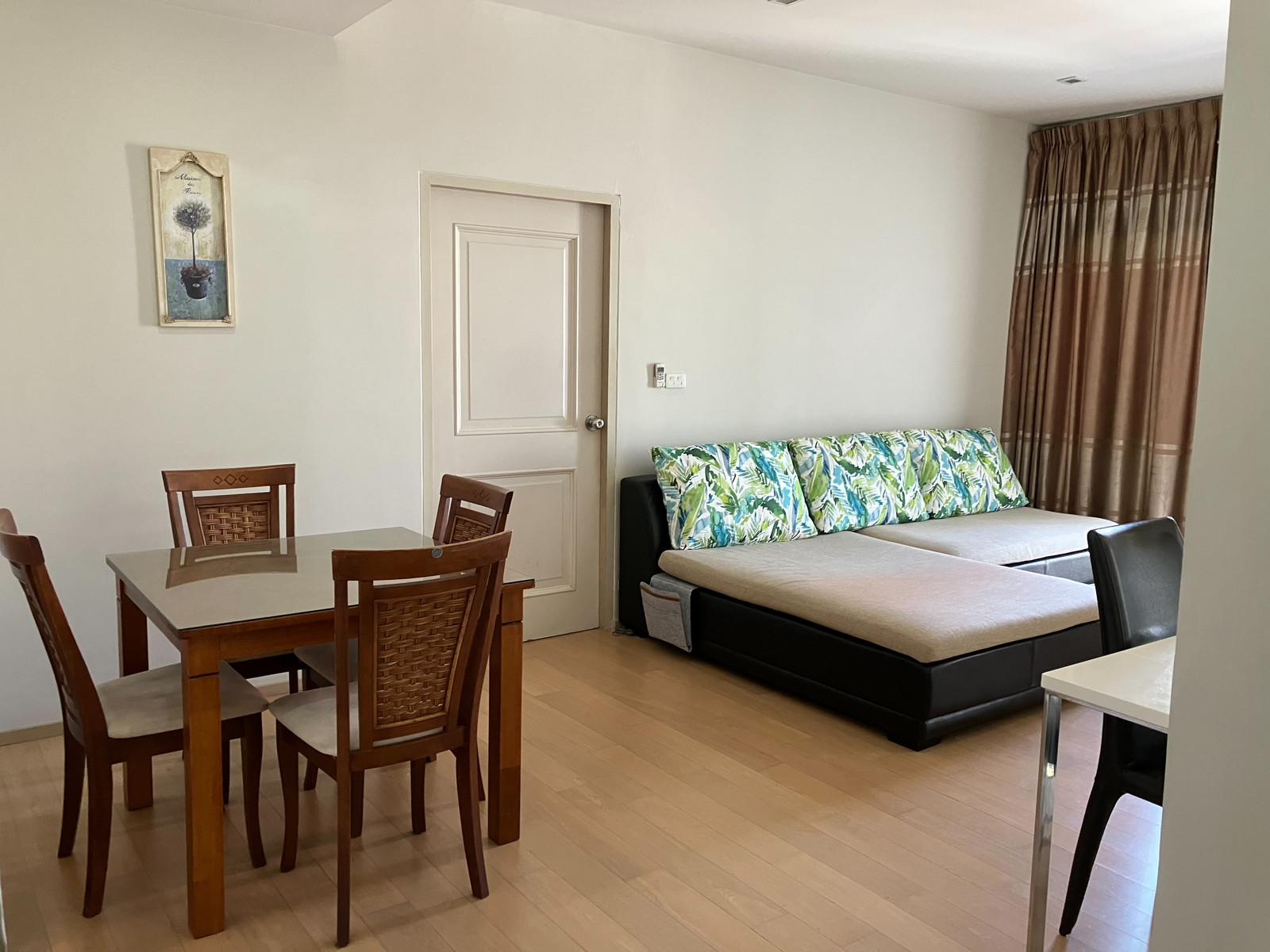 Huge space for 1bed 1bath 54sqm, Noble reform, BTS ari Huge space for 1bed 1bath 54sqm, Noble reform, BTS ari