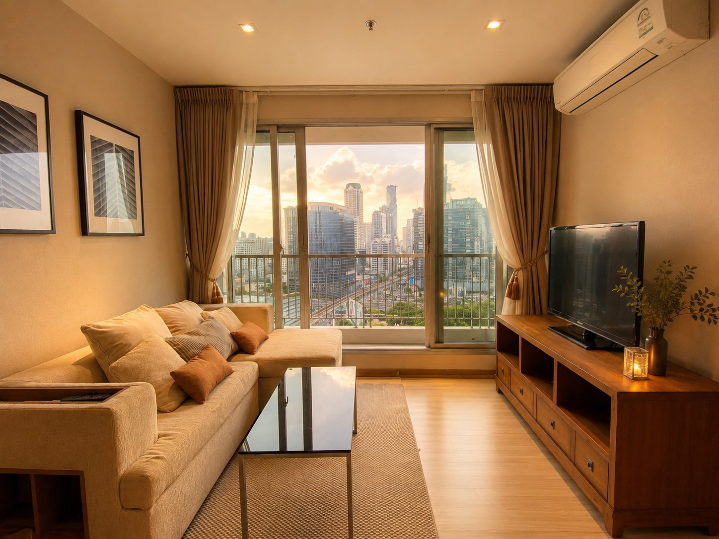 ห้องมุมสวยแกรม Rhythm Sathorn ราคาดีกว่าตลาด 4000-5000 บาท ห้องมุมสวยแกรม Rhythm Sathorn ราคาดีกว่าตลาด 4000-5000 บาท