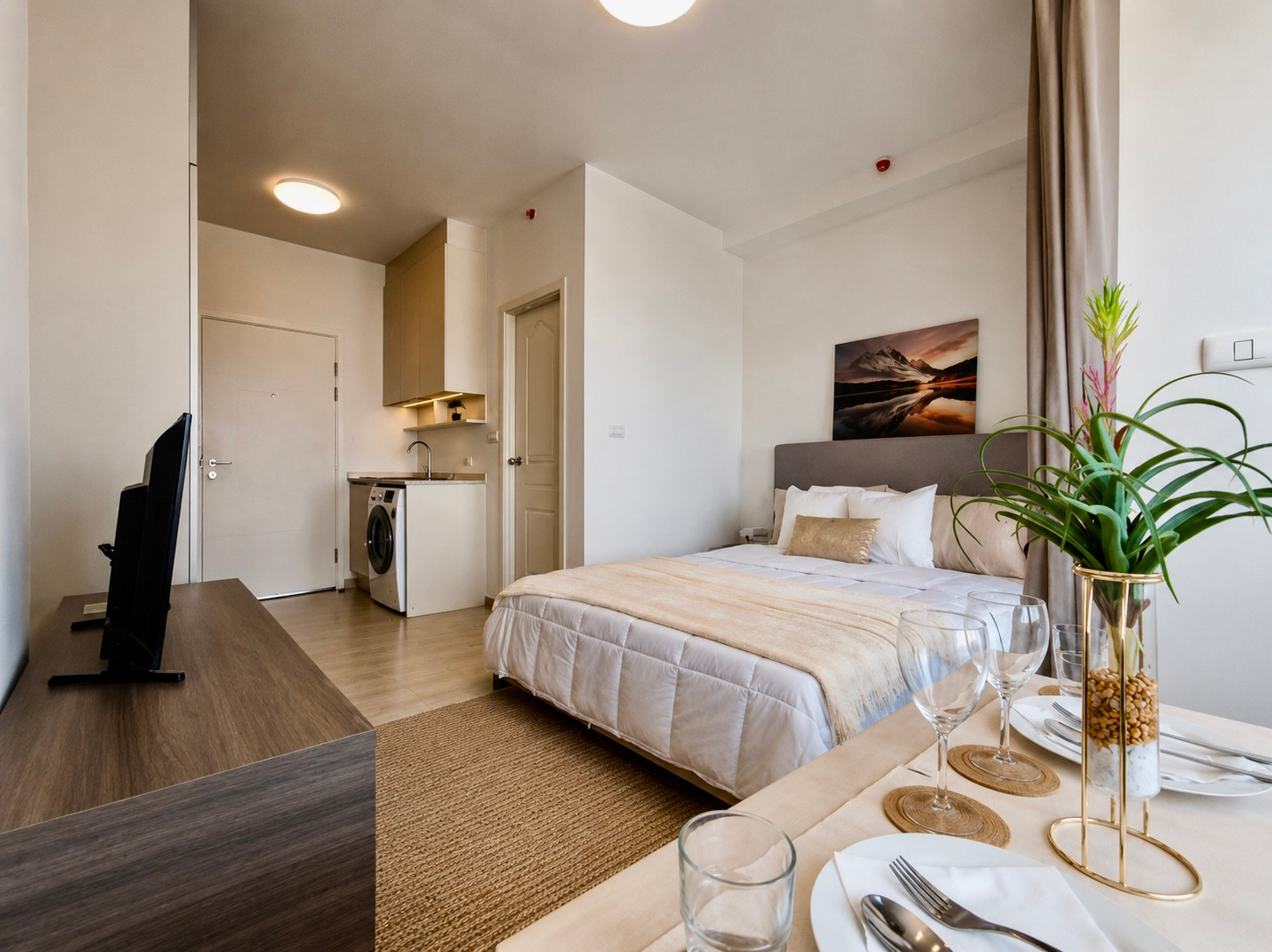 Urgent Sale! Chapter One Eco Ratchada–Huai Khwang | Below Appraised Value | Studio Corner Unit | 20th Floor | THB 2.199M