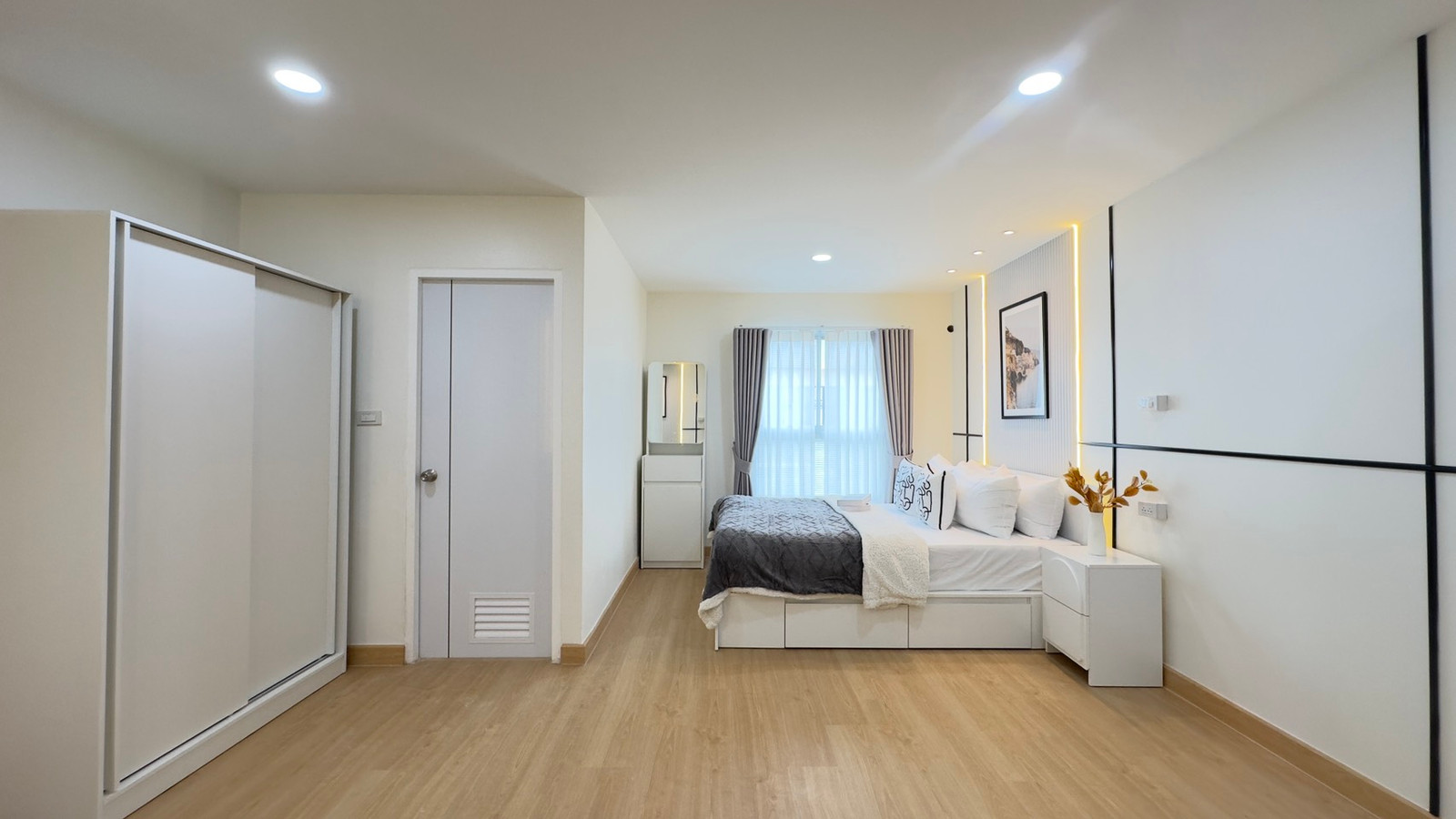 🏡 Regent Home 5 Condo #ของกินเพียบ #เดินทางสะดวก #น่าอยู่สุดๆ 🏡 Regent Home 5 Condo #ของกินเพียบ #เดินทางสะดวก #น่าอยู่สุดๆ