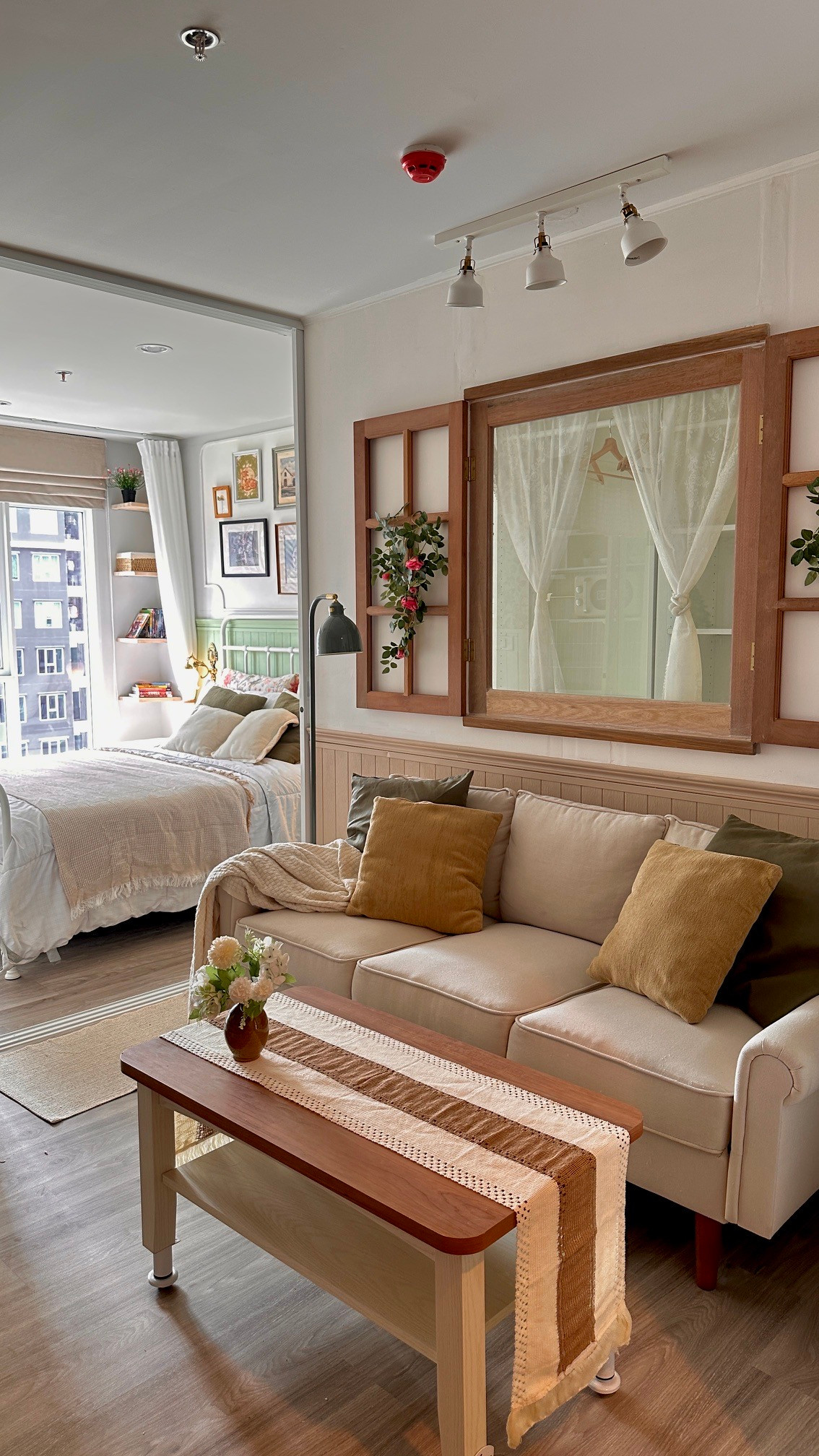 ให้เช่าคอนโดรีเจ้นท์โฮม บางนา ห้องสวย อาคารA ชั้น12 ตกแต่งสไตล์ English Cottage Homey  เฟอร์ครบ พร้อมอยู่ – รูปที่ 2
