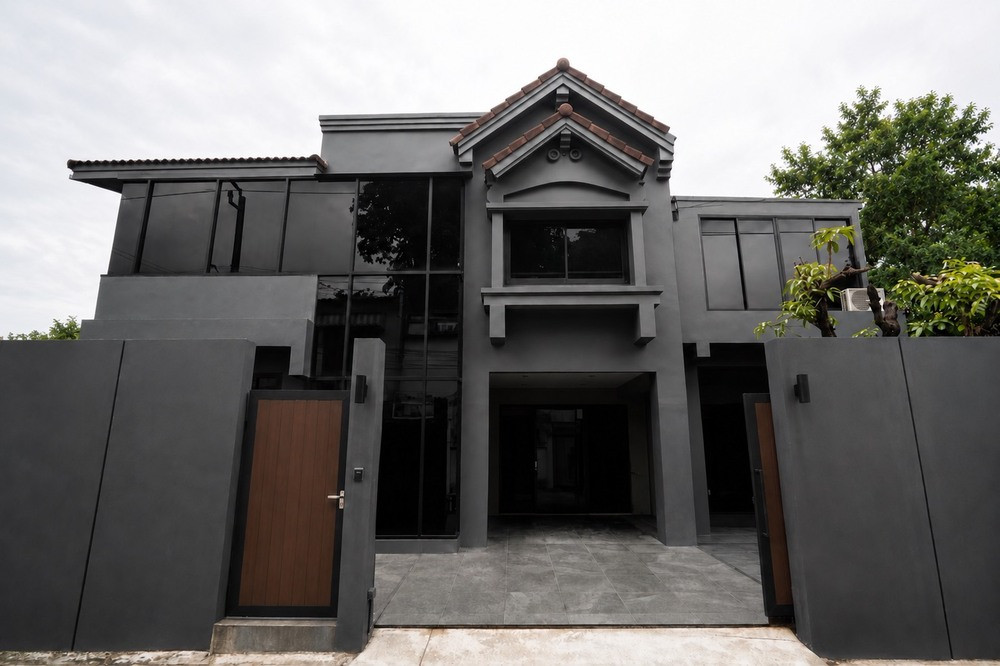 🔥ขาย - เช่า !! บ้านเดี่ยว !!🔥 Baan Ladprao, 3 ห้องนอน, 4 ห้องน้ำ, 2 ชั้น,ทำเลดี !! Code C20260800032 แต่งครบ, สไตล์โมเดิร์น, พร้อมเข้าอยู่, ราคาพิเศษ!!📣📣 