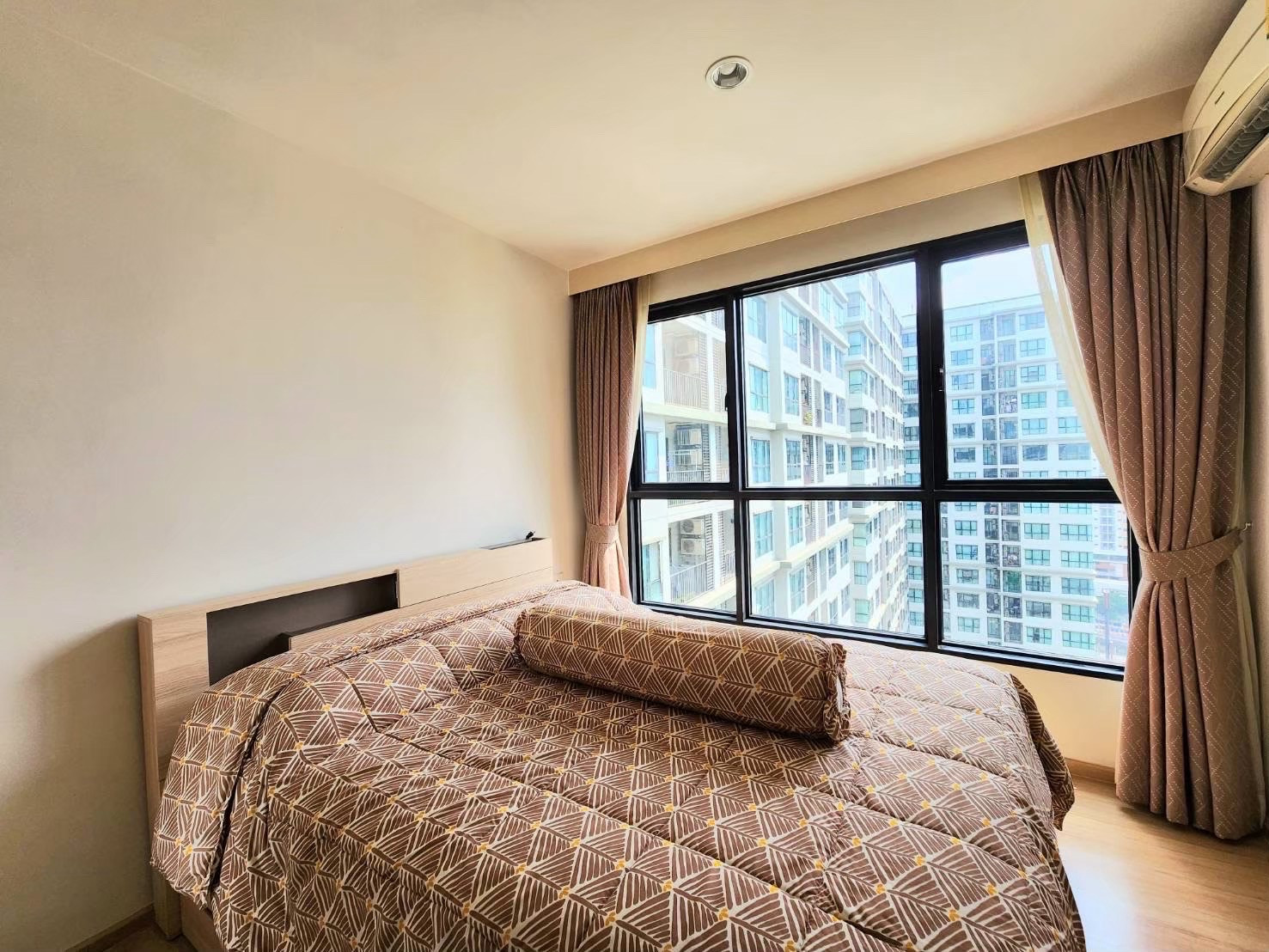 🔥For rent/sell 🔥 🏢 The Base Chaengwattana by Sansiri (เดอะเบสแจ้งวัฒนะ) 🚟 ห่างจากรถไฟฟ้าสายสีชมพู 250 เมตร – รูปที่ 2