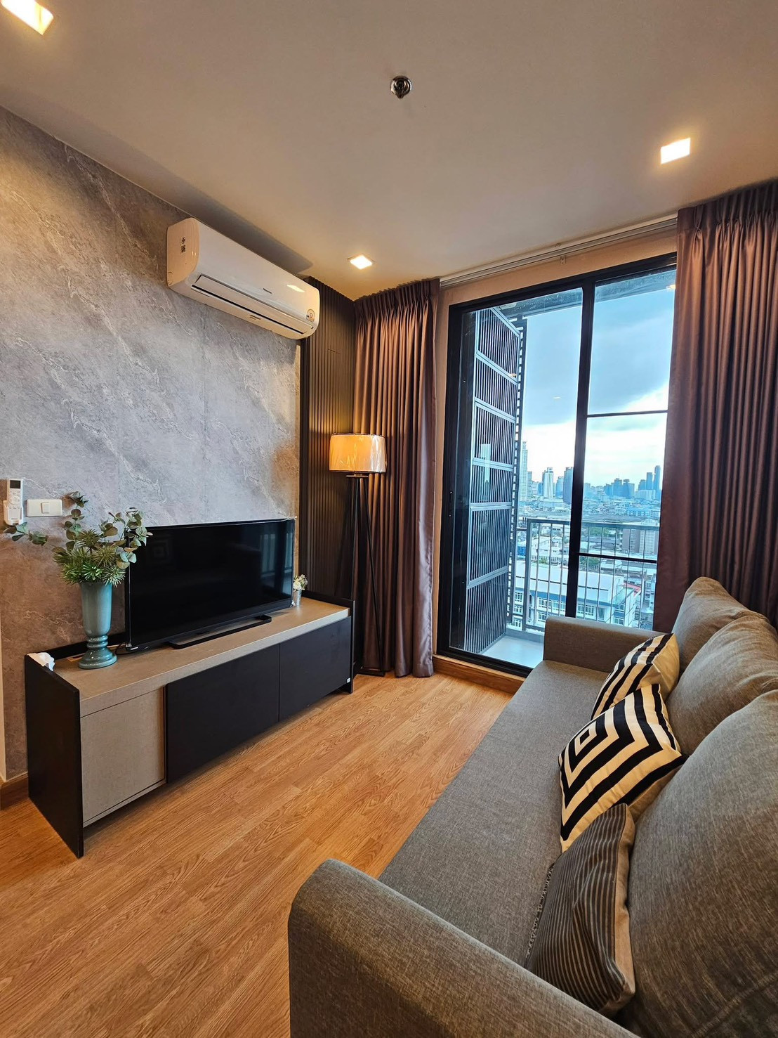 ⚜️ปล่อยเช่า Q House Condo Sukhumvit 79 (คิว เฮ้าส์ คอนโด สุขุมวิท 79) สนใจสอบถาม แอดไลน์ 🆔  𝐈𝐃 𝐋𝐢𝐧𝐞 : @glorious1 หรือ https://lin.ee/897Debr โทร 099 498 2461 – รูปที่ 2