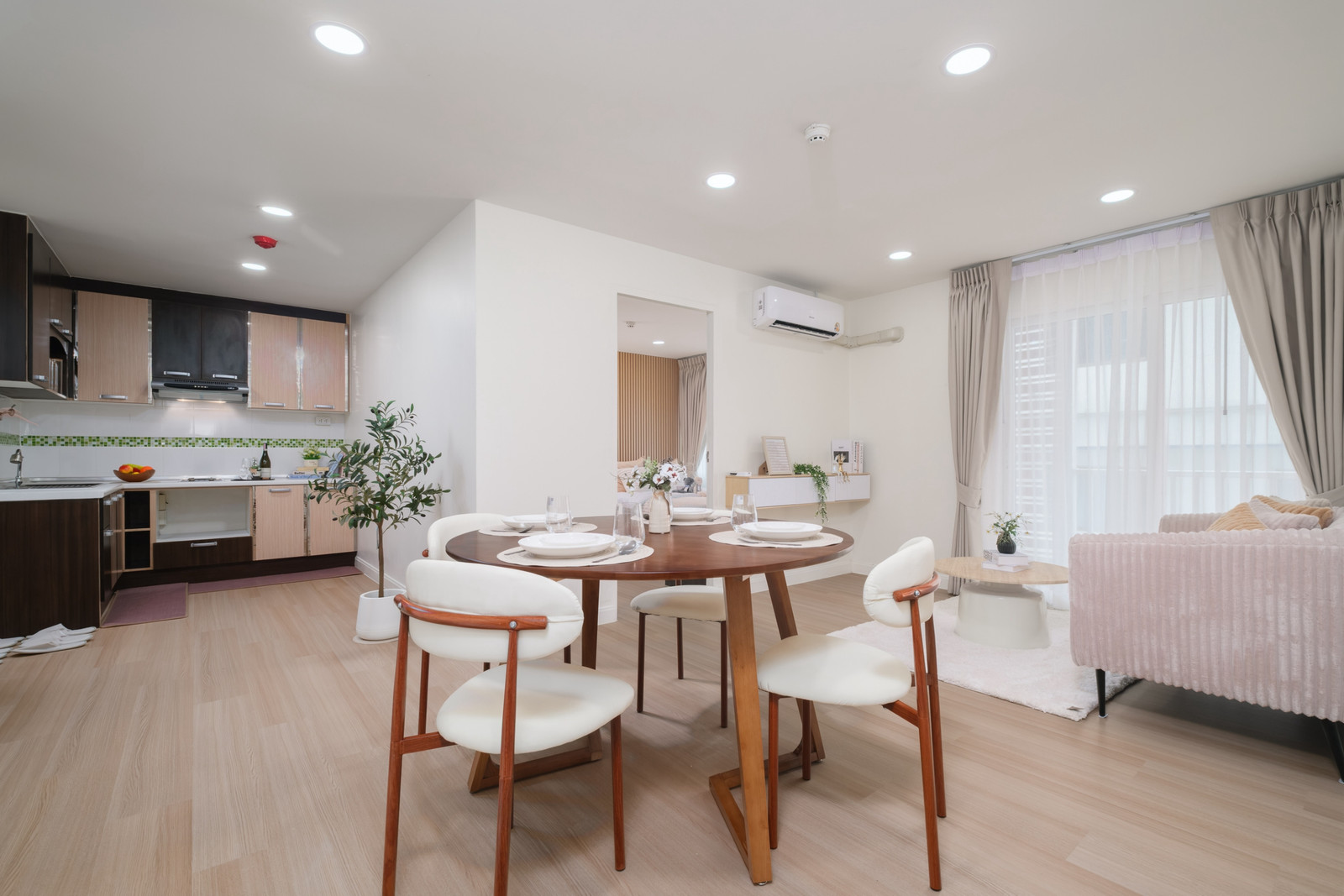 🥰THE READY HOME ✨ขายคอนโด เพลน นารี่ สาทร | ขนาด 65 ตรม. 2 นอน 1 น้ำ 1 พักผ่อน | ชั้น 6 แต่งสวยราคาพิเศษสุด 4.29 MB🔥