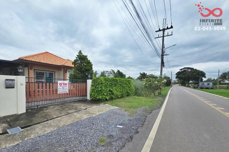 Single house for sale, 1 floor, 46 sq m, Chalong Krung Road, Lat Krabang, Ban Suay Thap Yao Village. Single house for sale, 1 floor, 46 sq m, Chalong Krung Road, Lat Krabang, Ban Suay Thap Yao Village.
