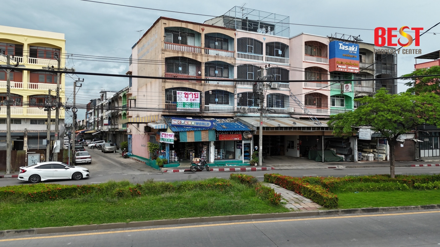 Commercial building for sale, corner plot, 2 units, location at the entrance of Soi Phraya Suren 4 / Ramintra 109, near the Pink Line, Bang Chan Station, only 800 meters. – รูปที่ 2