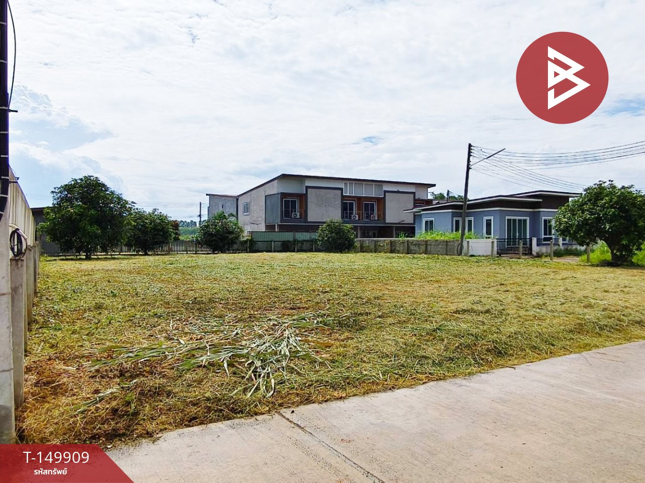 Beautiful plot of land for sale, area 200 sq m, Rajabhat Gate 3, Phitsanulok. Beautiful plot of land for sale, area 200 sq m, Rajabhat Gate 3, Phitsanulok.