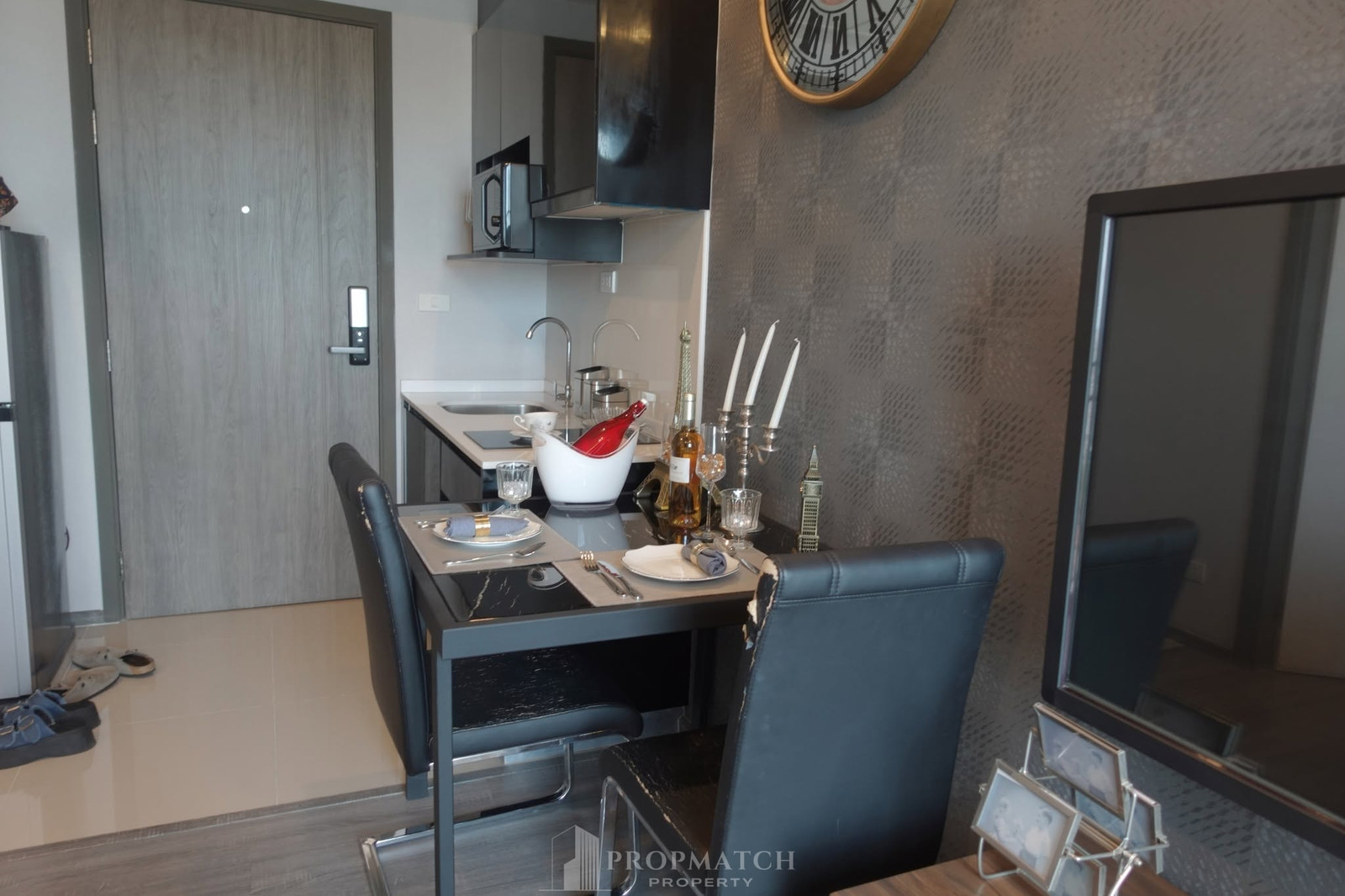 ✨Flash Deal ✨The Rich Sathorn - Taksin (1Bed 1Bath 40SQM.) ready to move in! Only 3,400,000 baht Tel.0981315848 @propmatch