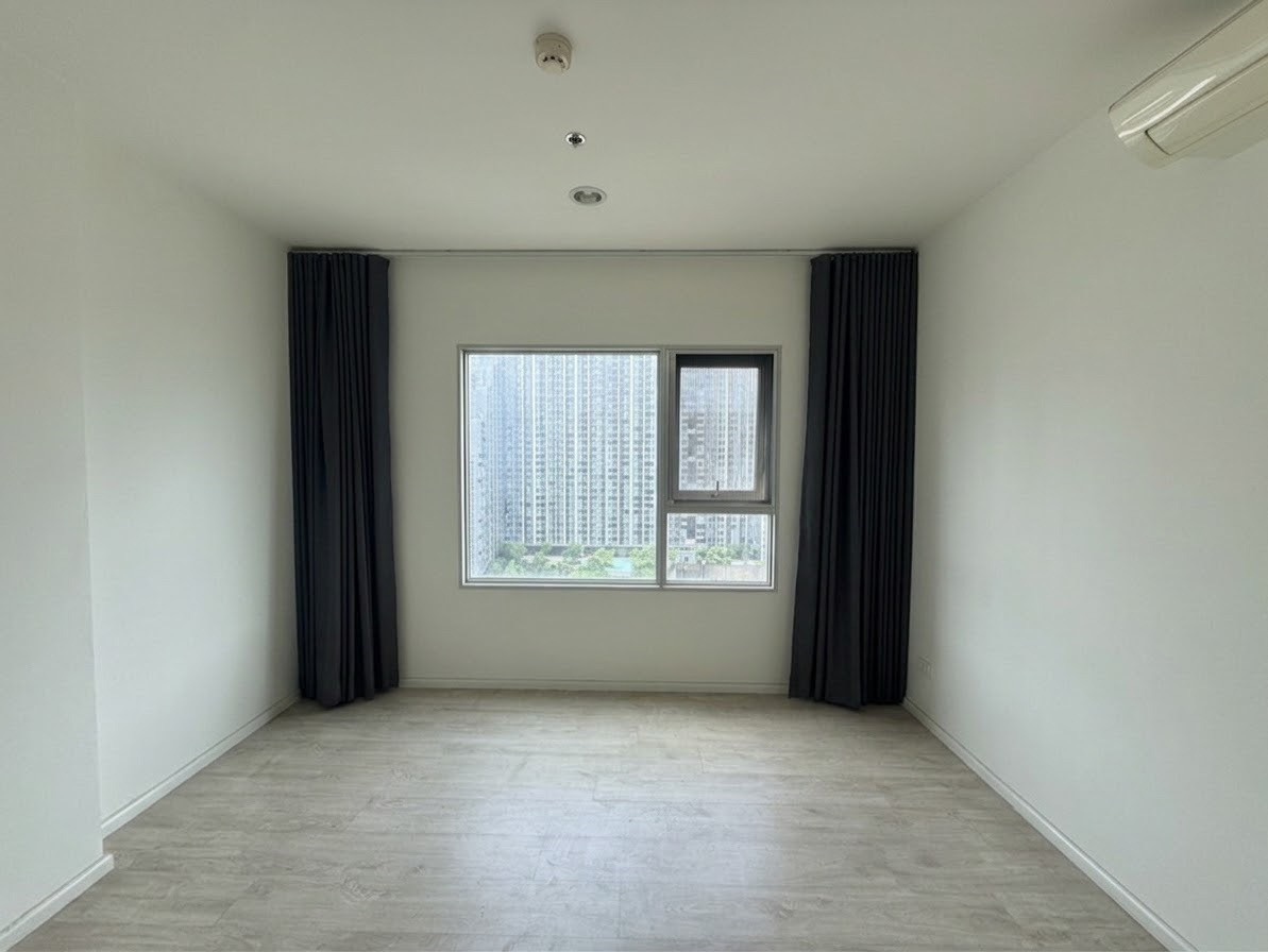 For Sale: Aspire Sathorn - Thapra (Next to BTS Talat Phlu) 