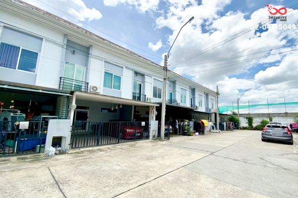 2-story townhouse for sale, Casa City Watcharapol-Phermsin Sai Mai, 21 sq m.