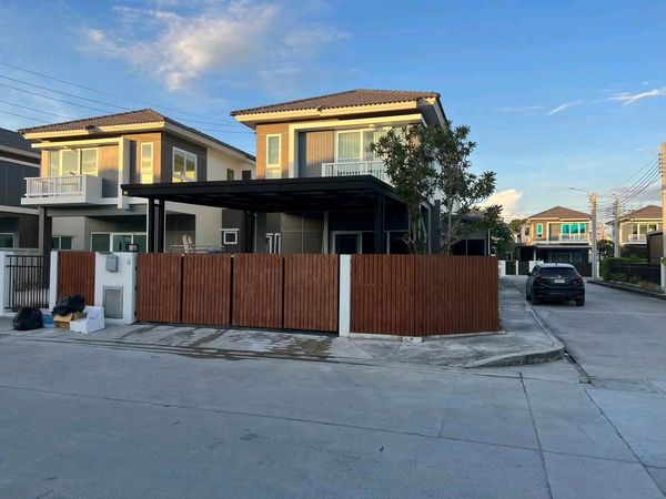 For rent, corner twin house | Supalai Ville Bangna-Wongwaen 3 ✨🏡 📍 New house, less than 3 years old | Corner house | Wide area | Fully furnished, ready to move in